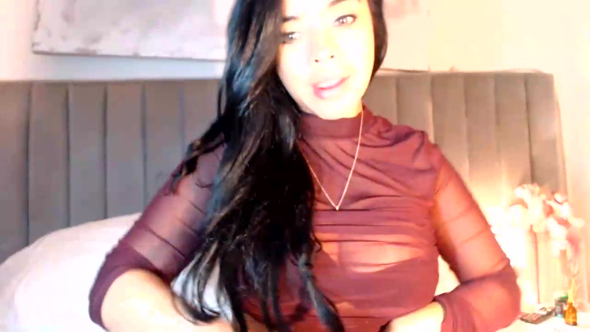 Gallery image thumbnail from SusyHernandez's myfreecams stream on, 08/07/2026, 03:40 image 7 of 20