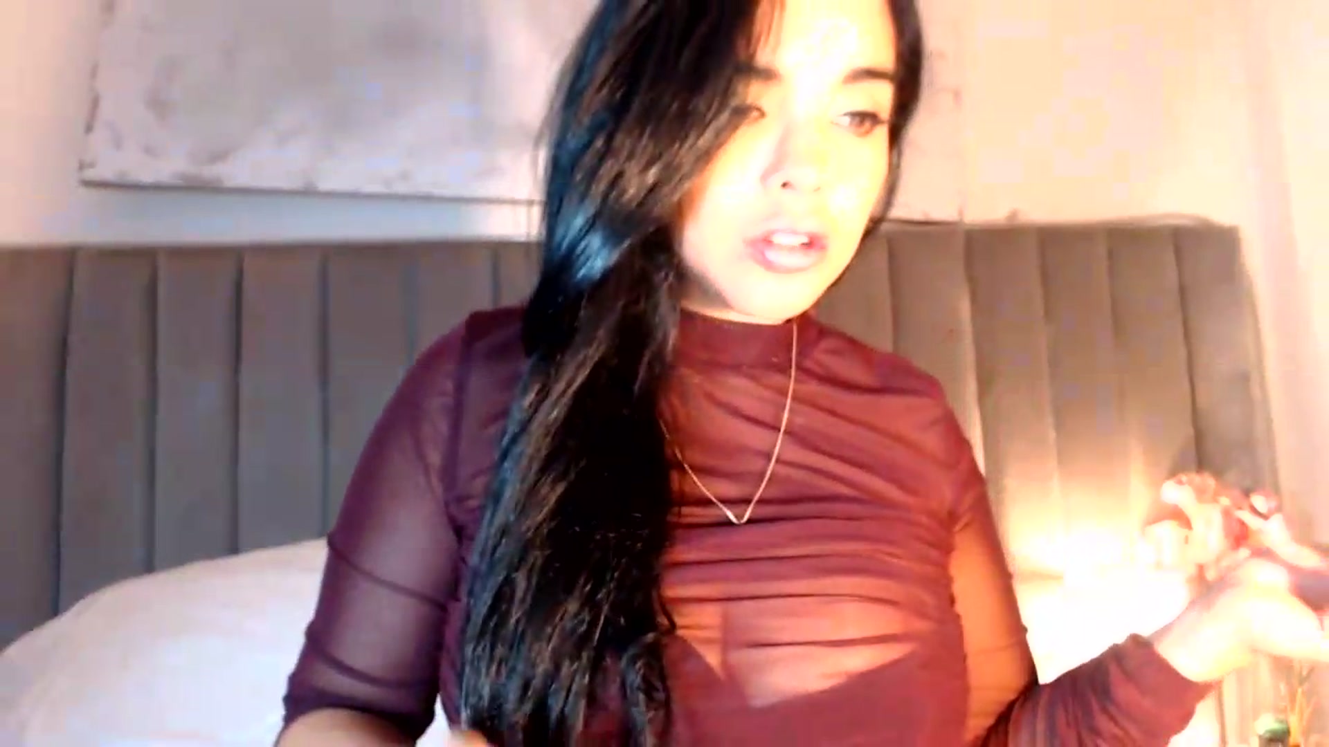 Gallery image thumbnail from SusyHernandez's myfreecams stream on, 08/07/2026, 03:40 image 8 of 20