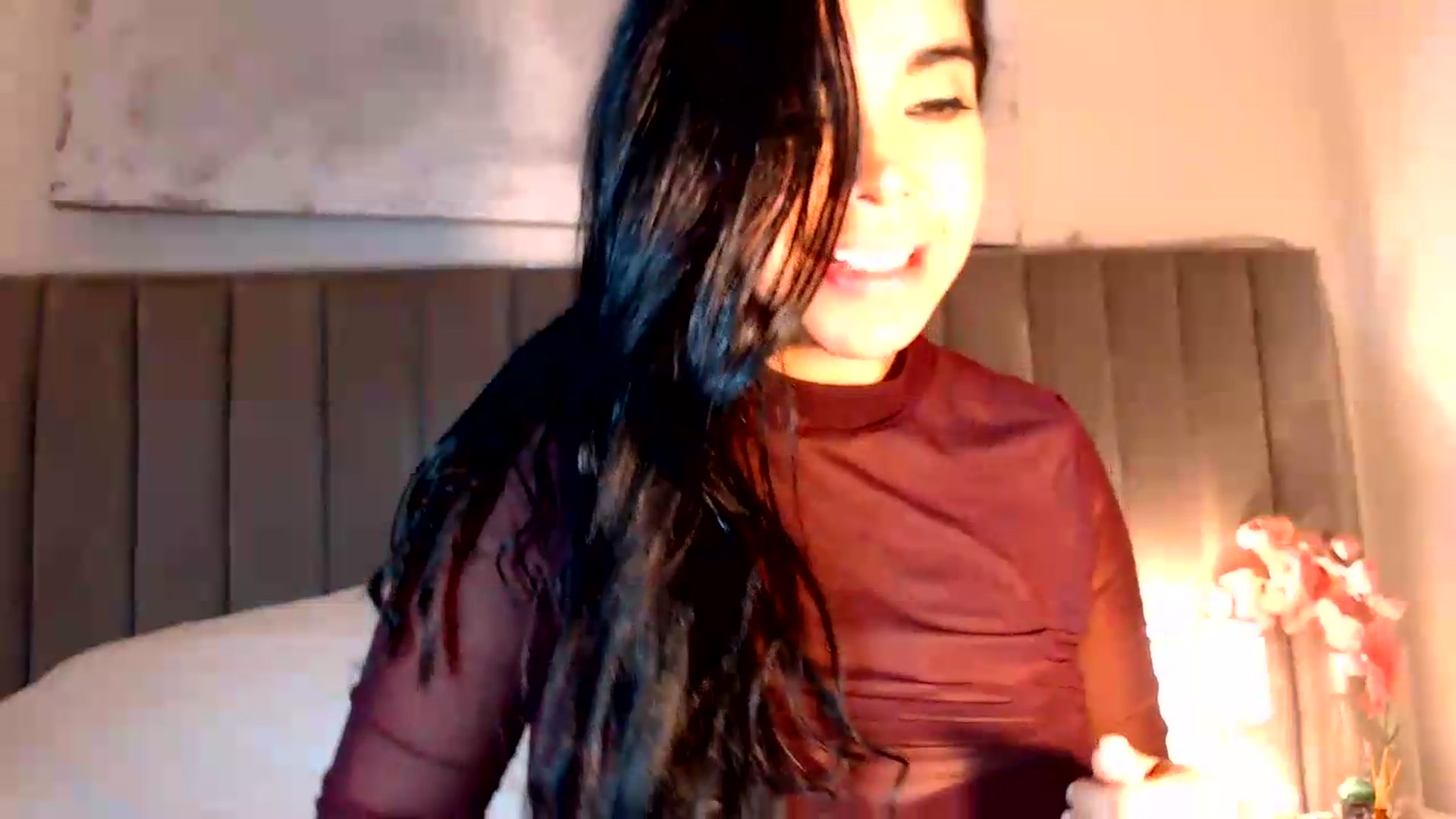 Gallery image thumbnail from SusyHernandez's myfreecams stream on, 08/07/2026, 04:38 image 3 of 20