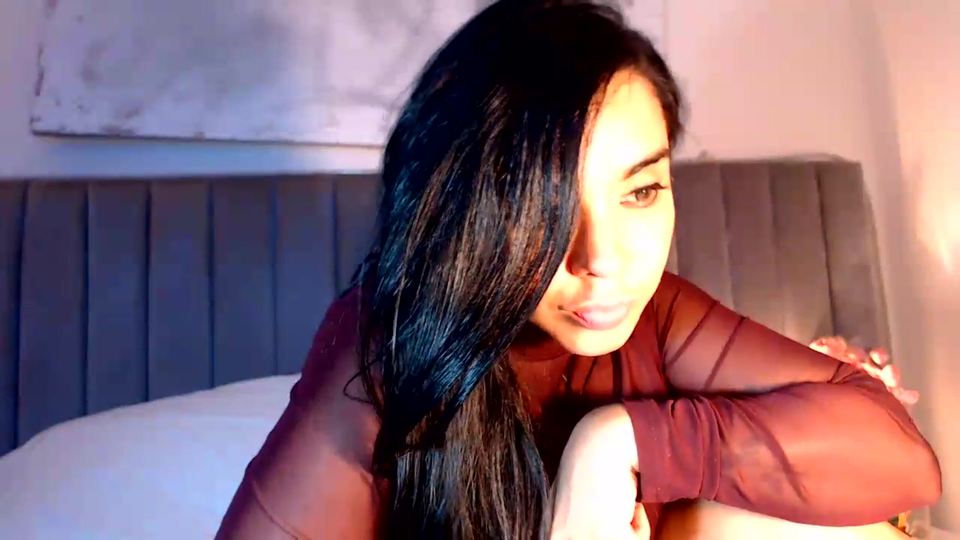 Gallery image thumbnail from SusyHernandez's myfreecams stream on, 08/07/2026, 04:38 image 17 of 20