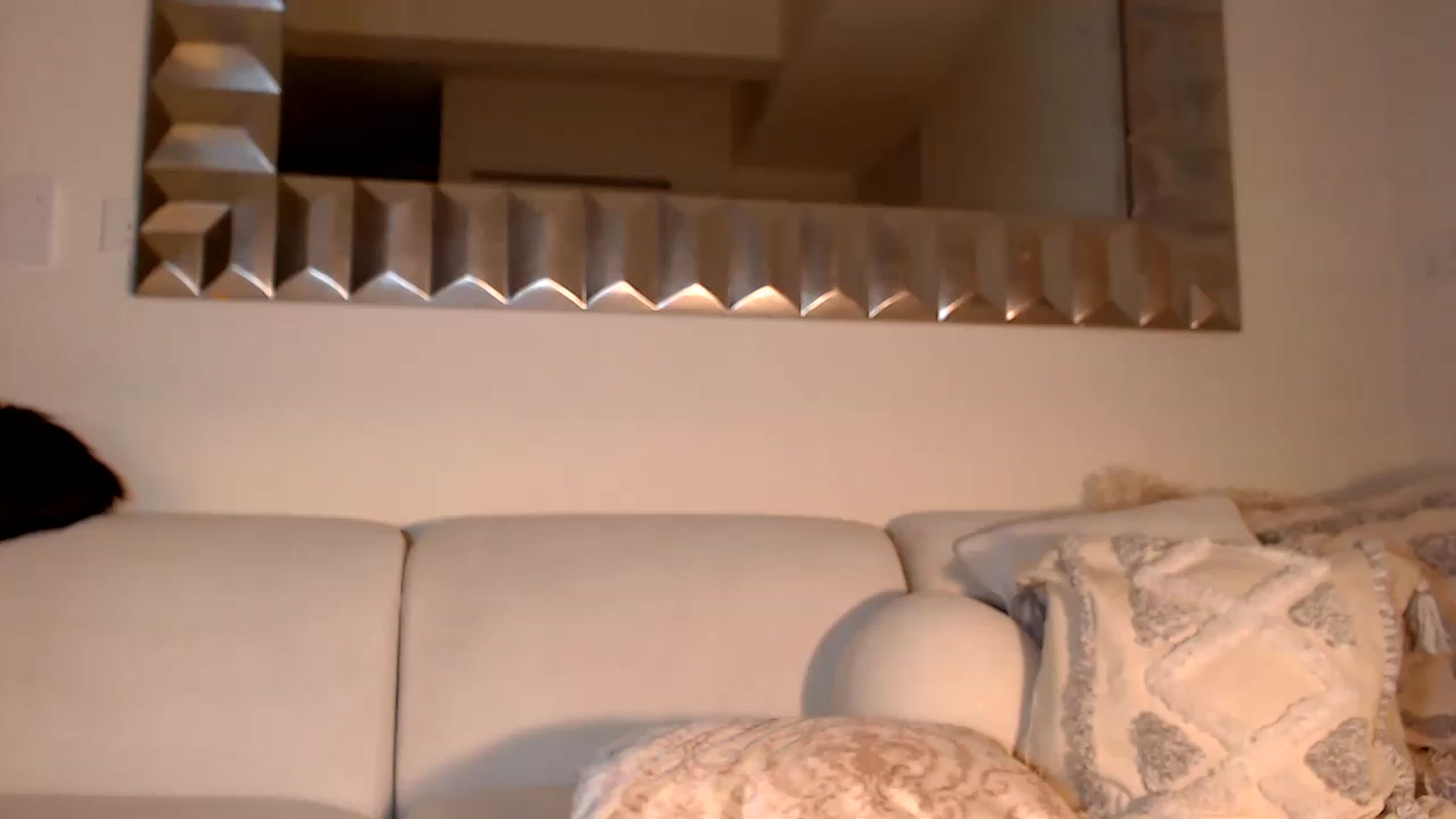 Gallery image thumbnail from SusyHernandez's myfreecams stream on, 08/09/2026, 03:21 image 8 of 20