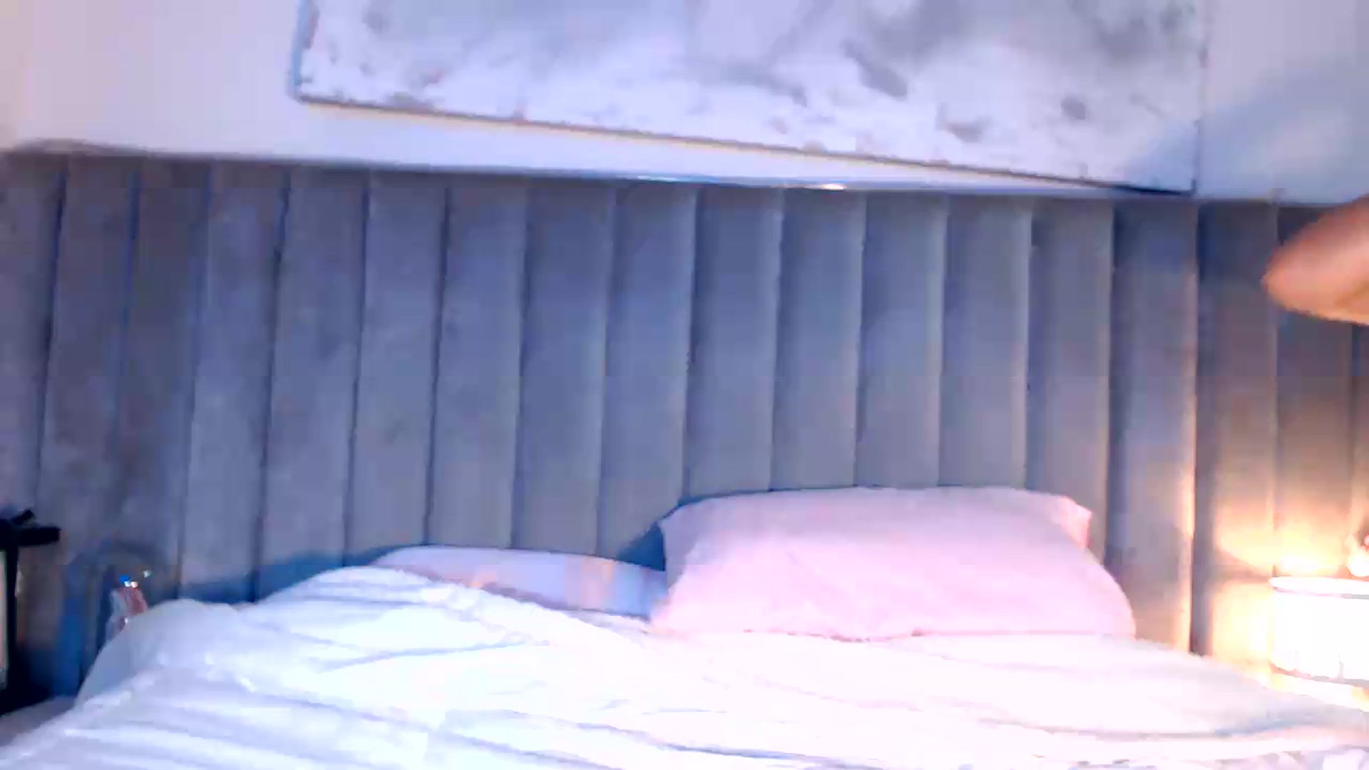 Gallery image thumbnail from SusyHernandez's myfreecams stream on, 08/10/2026, 02:52 image 7 of 20