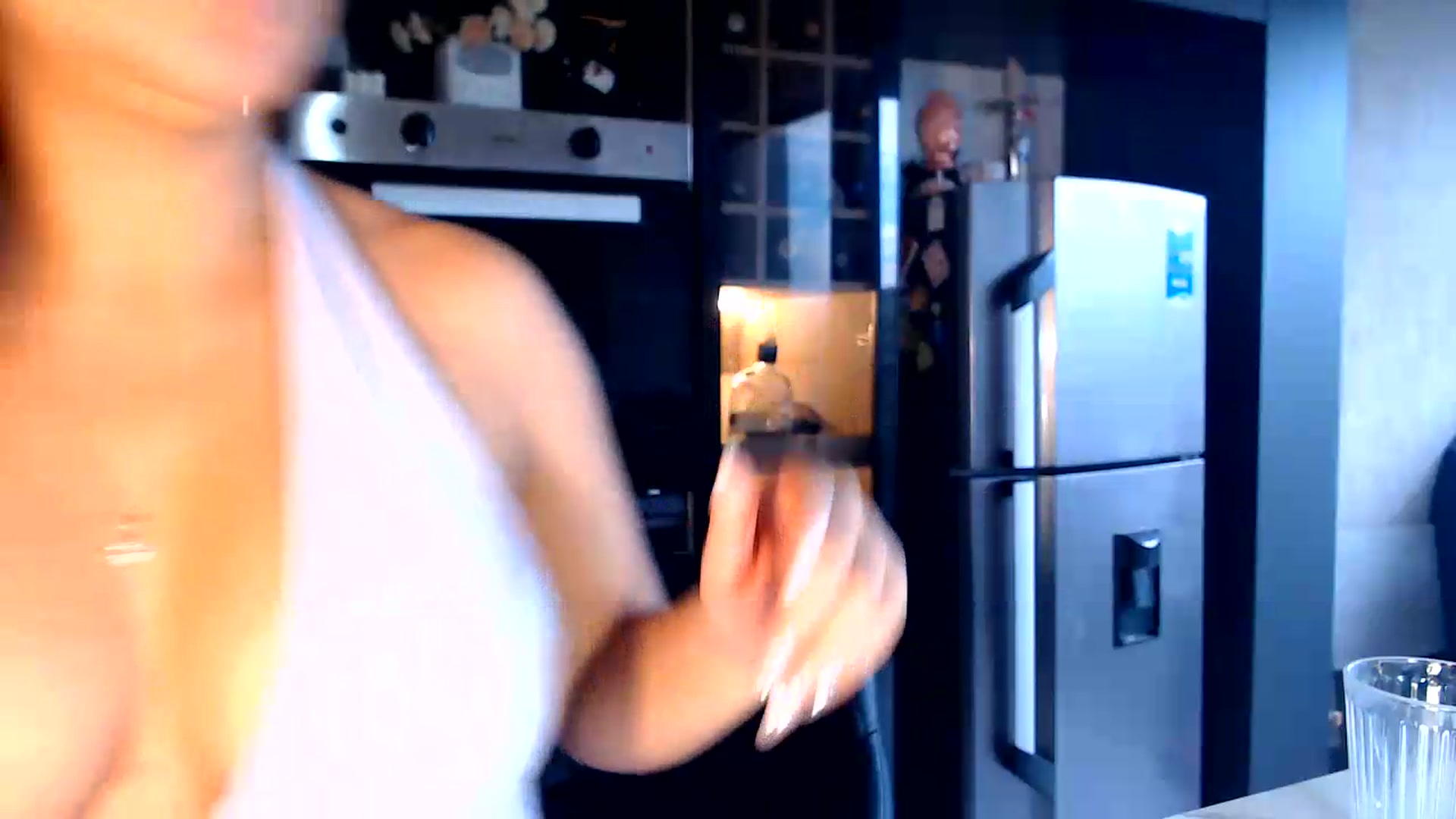 Gallery image thumbnail from SusyHernandez's myfreecams stream on, 08/20/2026, 23:25 image 7 of 20