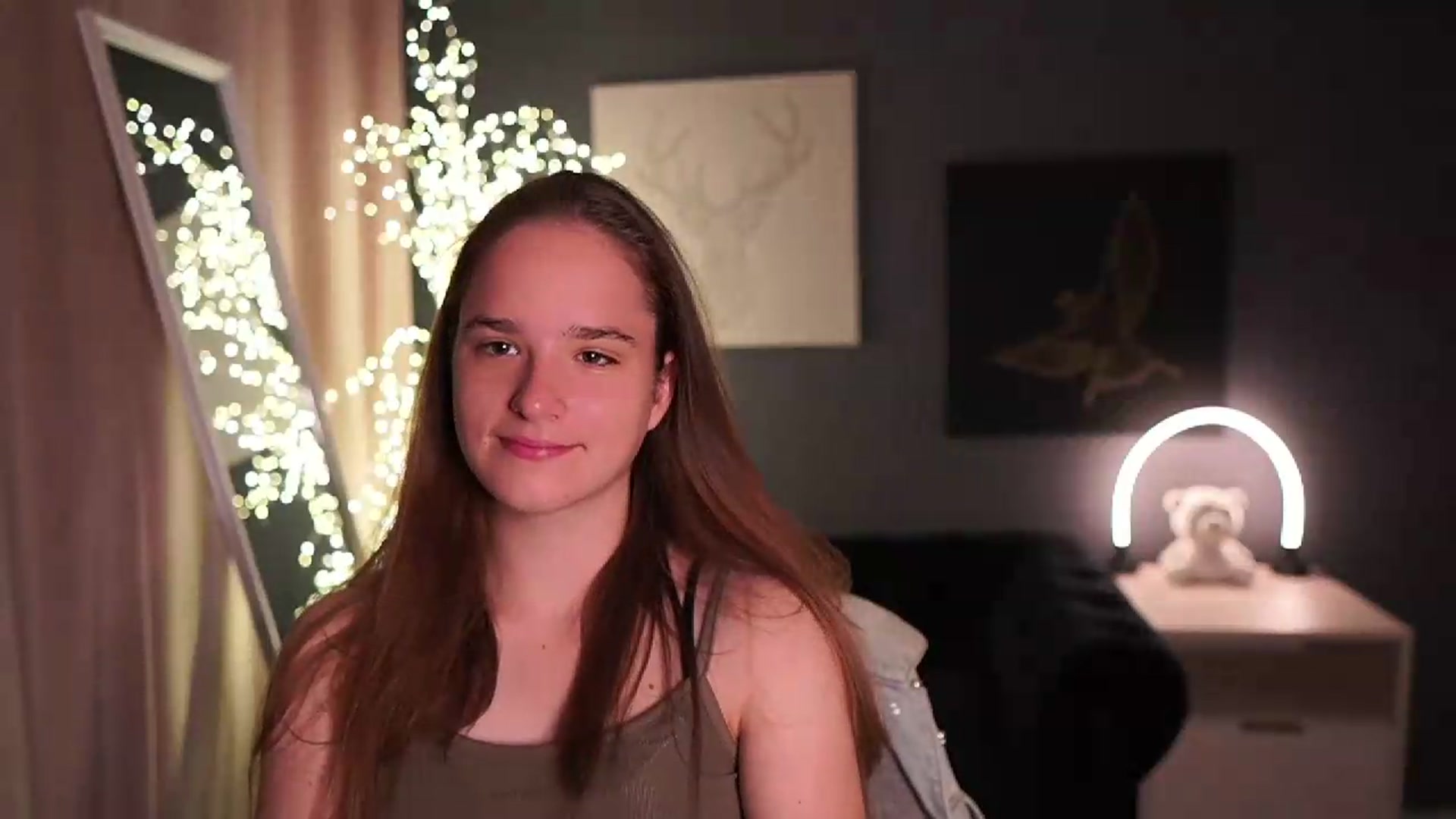 Gallery image thumbnail from Suzysky's myfreecams stream on, 06/14/2026, 10:04 image 13 of 20