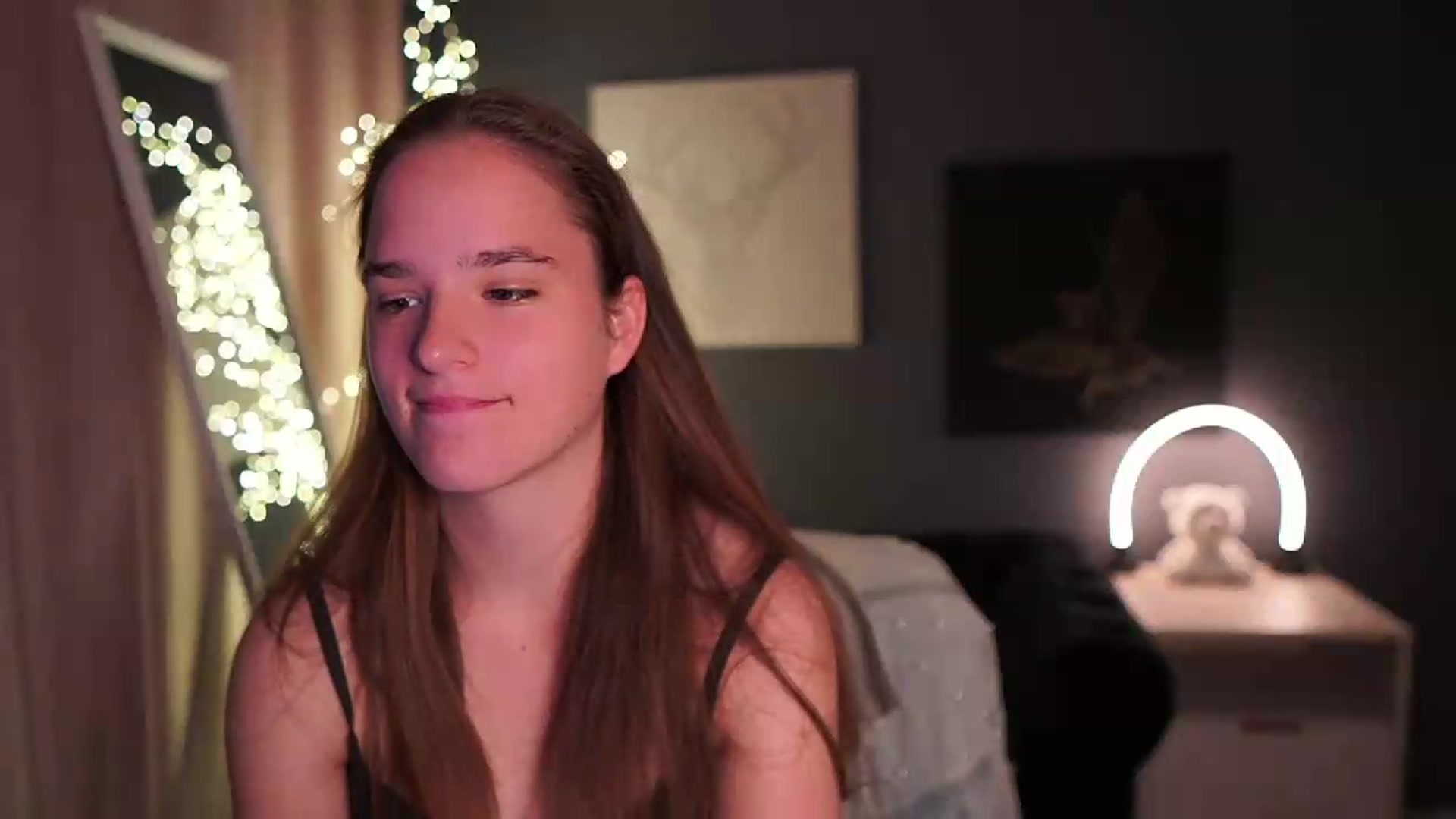 Gallery image thumbnail from Suzysky's myfreecams stream on, 06/14/2026, 13:02 image 12 of 20