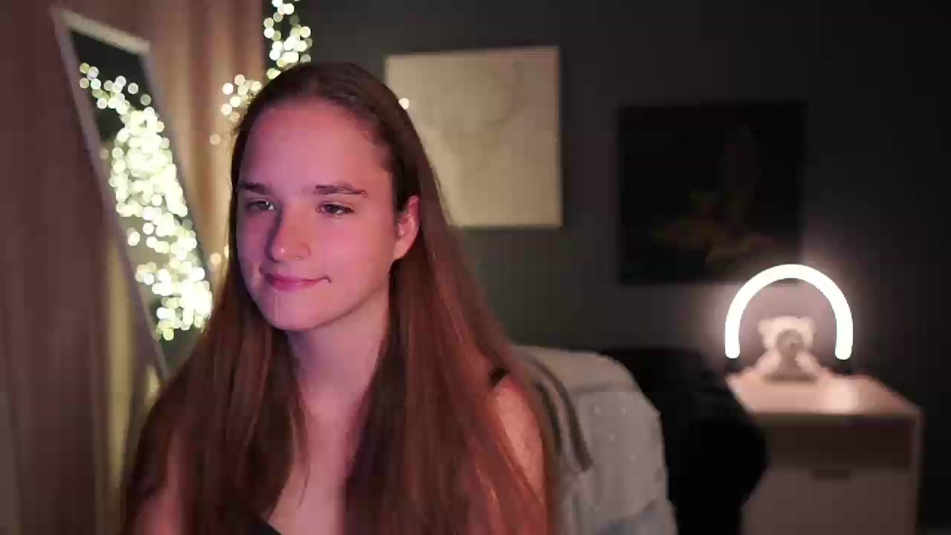Gallery image thumbnail from Suzysky's myfreecams stream on, 06/14/2026, 13:02 image 14 of 20