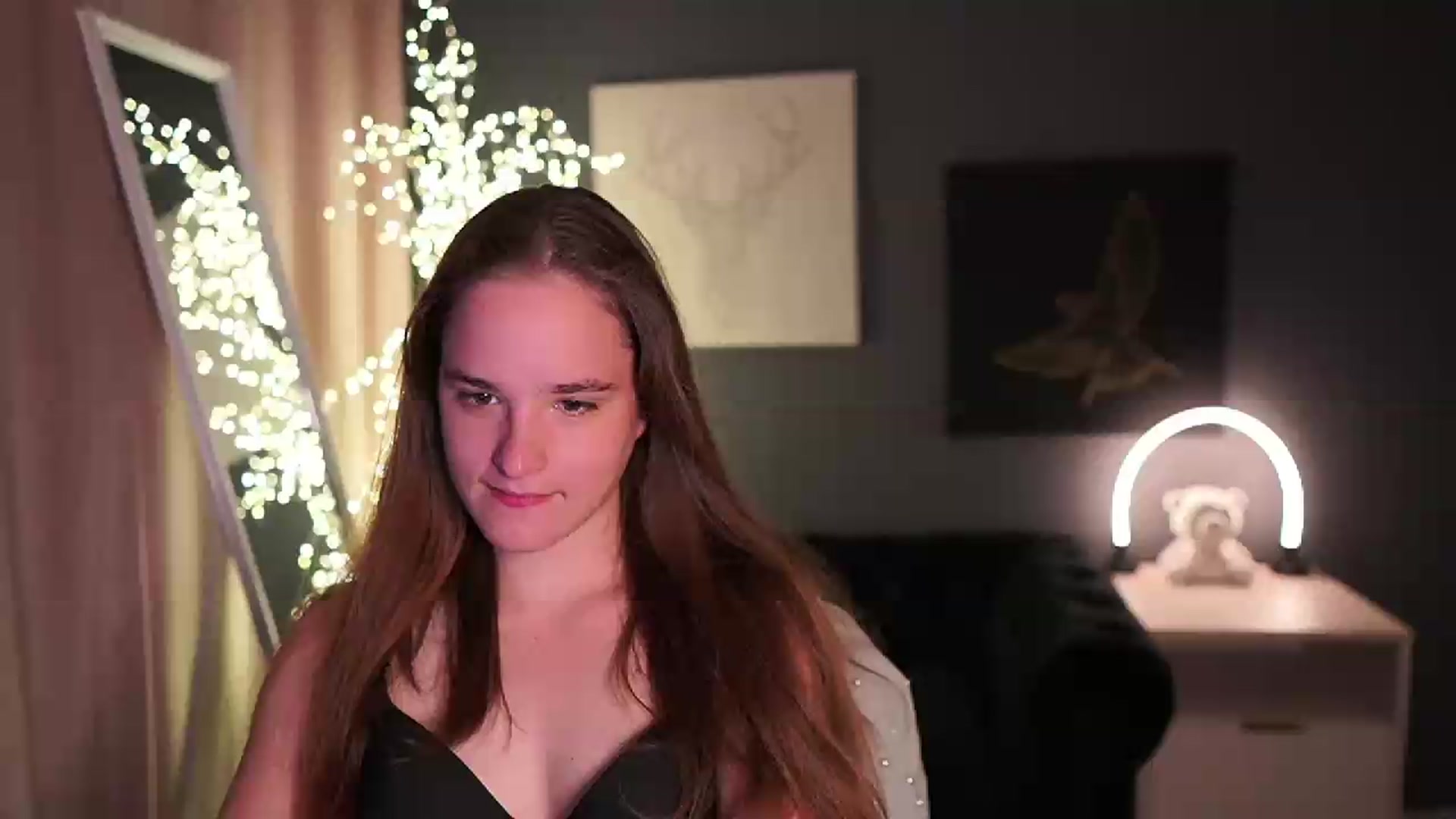 Gallery image thumbnail from Suzysky's myfreecams stream on, 06/14/2026, 13:02 image 4 of 20