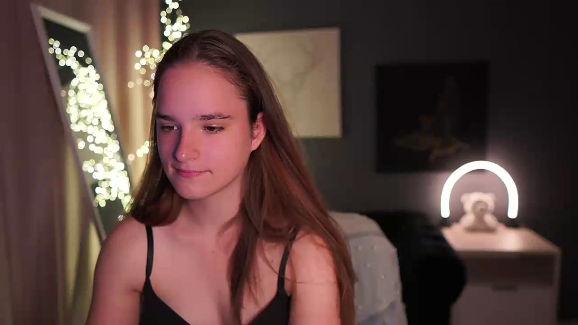 Gallery image thumbnail from Suzysky's myfreecams stream on, 06/14/2026, 13:02 image 6 of 20