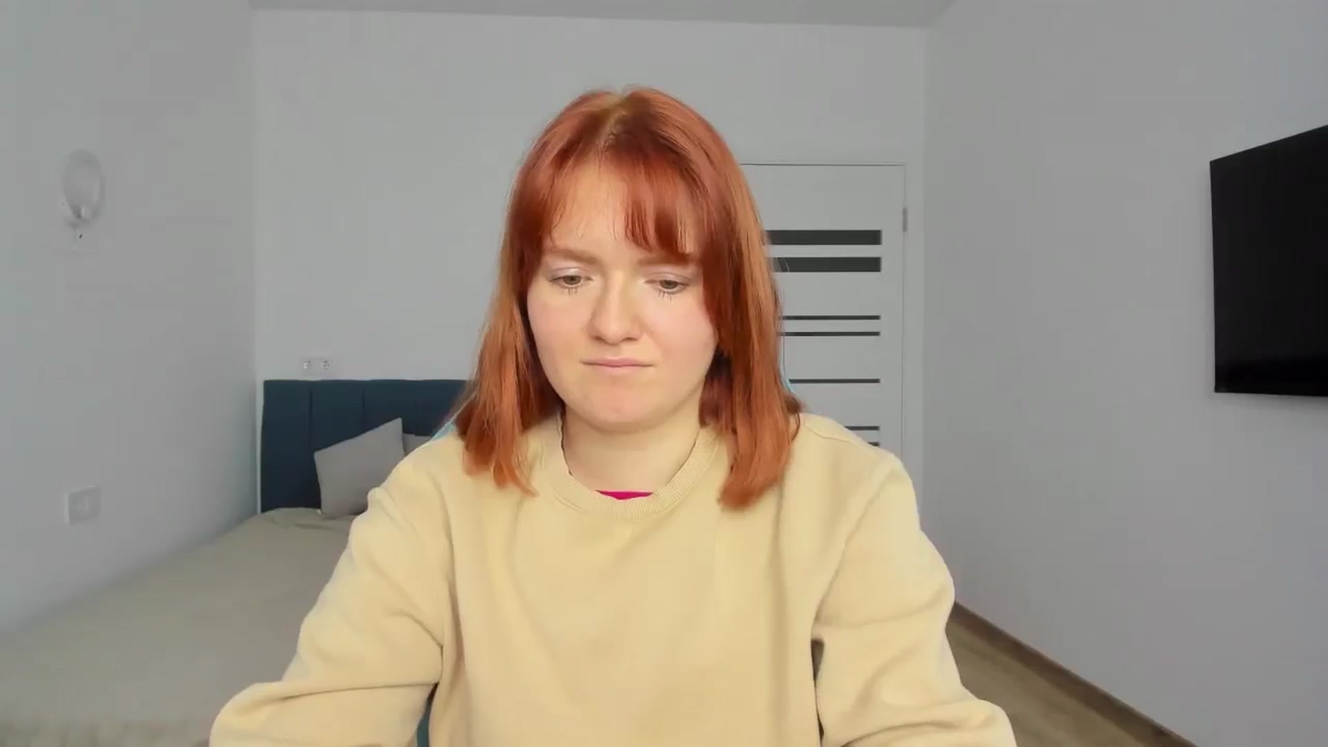 Gallery image thumbnail from Svekolnaya's myfreecams stream on, 04/02/2025, 10:06 image 3 of 20