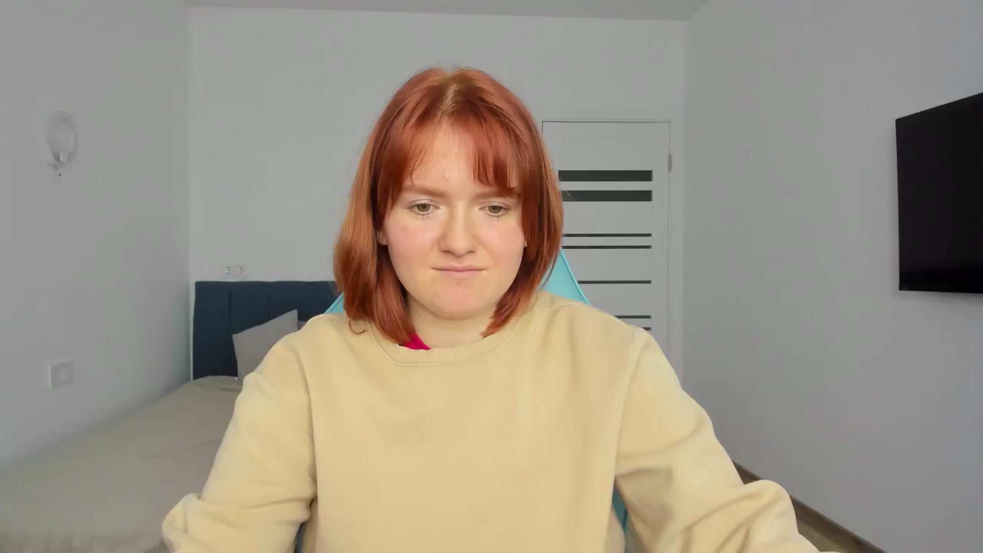 Gallery image thumbnail from Svekolnaya's myfreecams stream on, 04/02/2025, 10:06 image 2 of 20