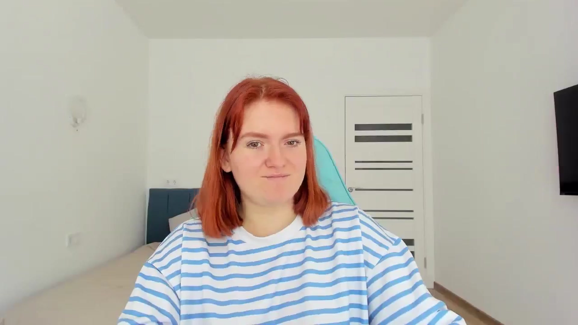 Gallery image thumbnail from Svekolnaya's myfreecams stream on, 04/03/2025, 11:59 image 12 of 20
