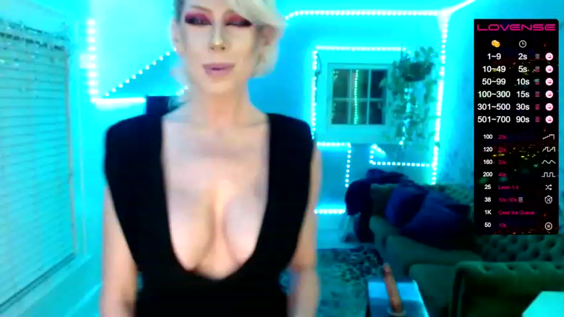 Gallery image thumbnail from SvetlanaSnow's myfreecams stream on, 11/18/2022, 08:28 image 6 of 20