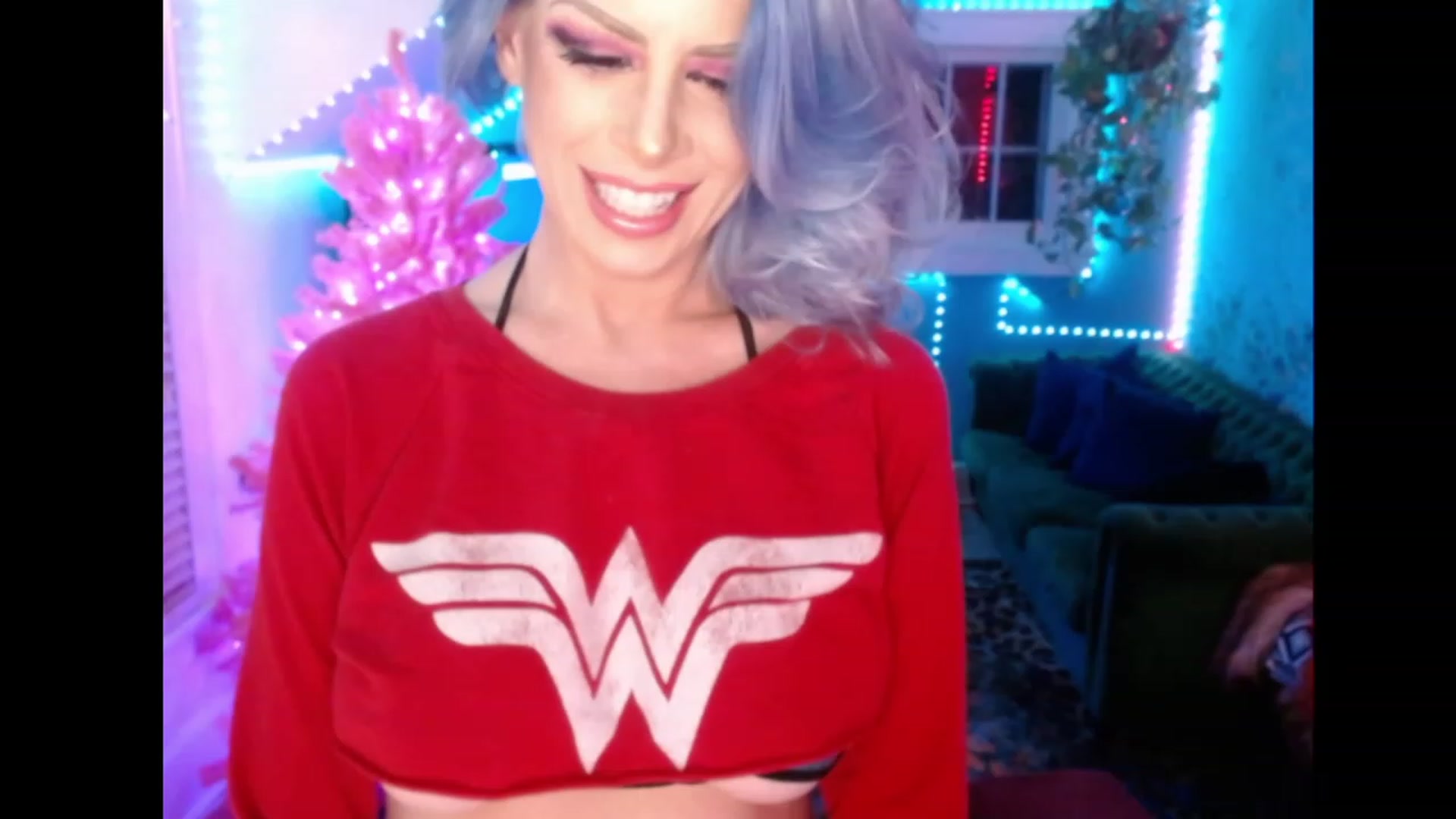 Gallery image thumbnail from SvetlanaSnow's myfreecams stream on, 01/19/2023, 08:36 image 5 of 20