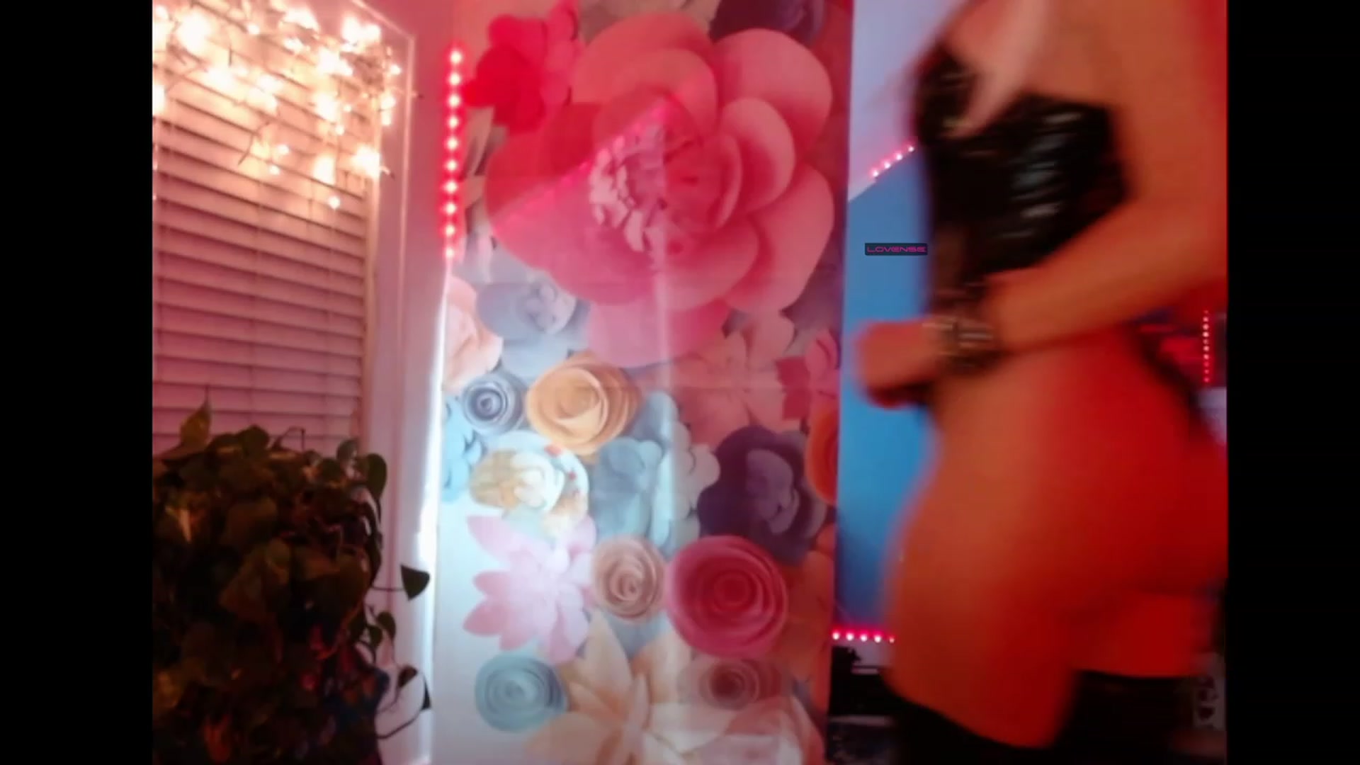 Gallery image thumbnail from SvetlanaSnow's myfreecams stream on, 01/29/2023, 09:02 image 20 of 20