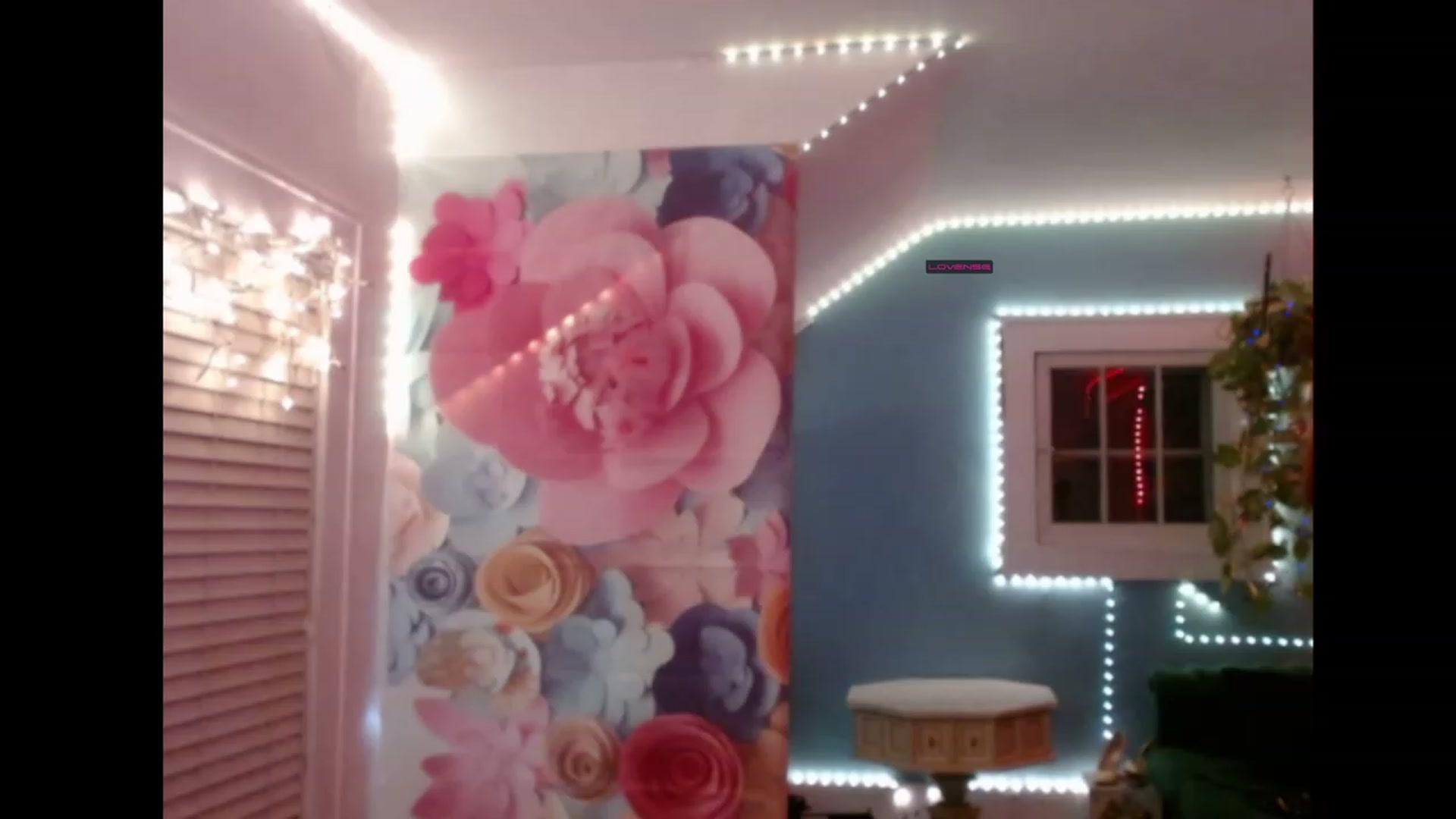 Gallery image thumbnail from SvetlanaSnow's myfreecams stream on, 01/30/2023, 08:47 image 6 of 20