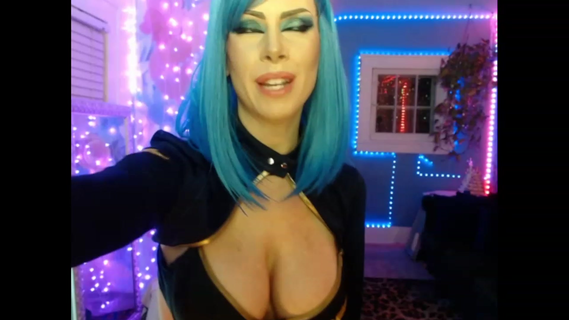 Gallery image thumbnail from SvetlanaSnow's myfreecams stream on, 02/28/2023, 07:36 image 9 of 20