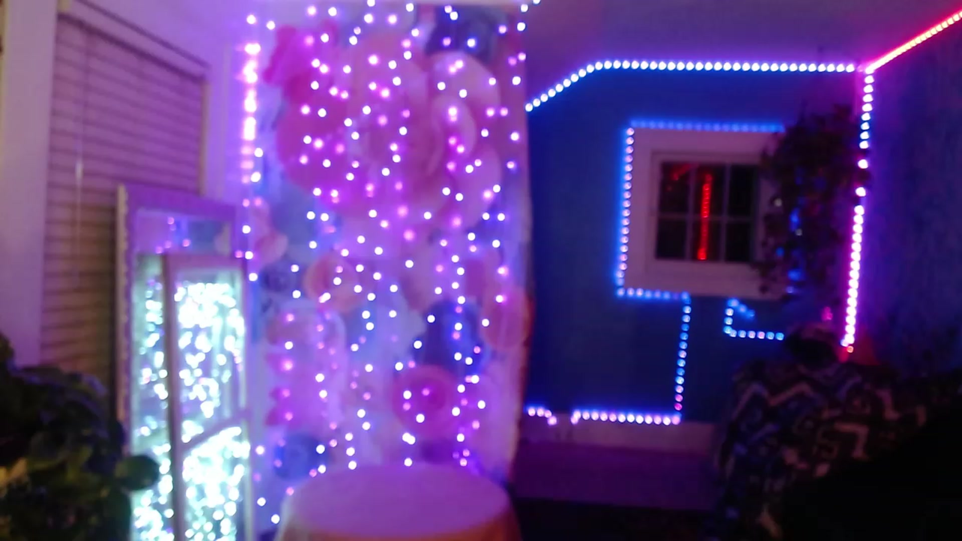 Gallery image thumbnail from SvetlanaSnow's myfreecams stream on, 03/25/2023, 07:11 image 9 of 20