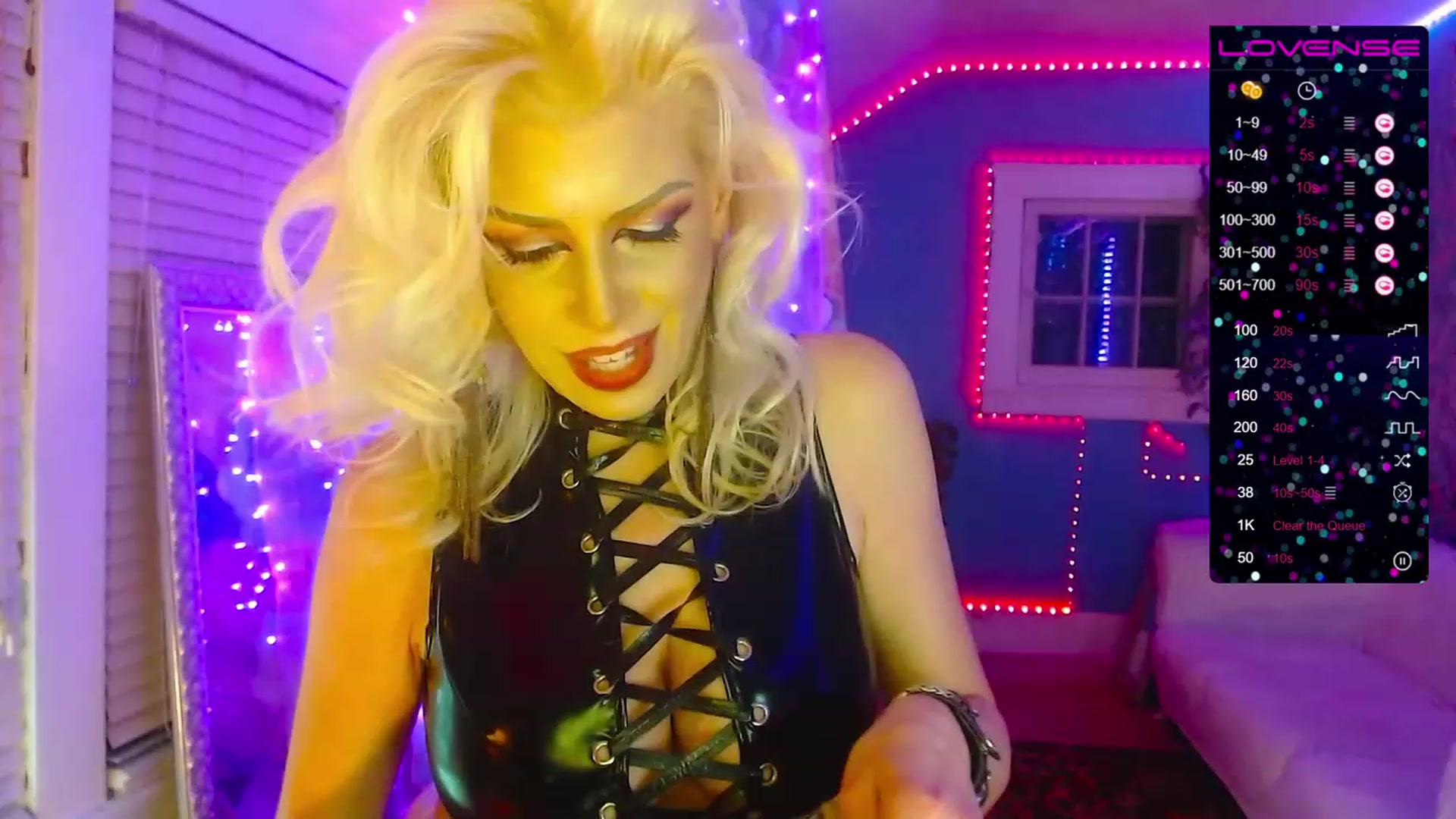 Gallery image thumbnail from SvetlanaSnow's myfreecams stream on, 04/09/2023, 07:29 image 9 of 20