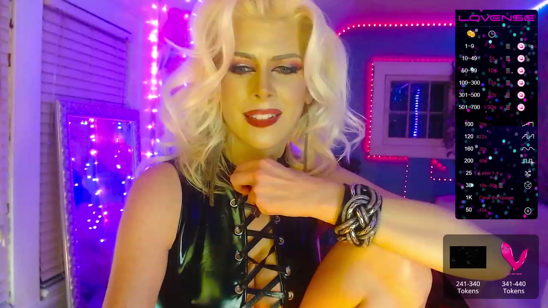 Gallery image thumbnail from SvetlanaSnow's myfreecams stream on, 04/09/2023, 07:29 image 16 of 20