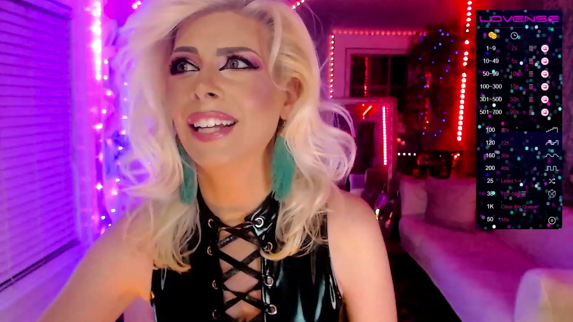 Gallery image thumbnail from SvetlanaSnow's myfreecams stream on, 05/11/2023, 07:17 image 1 of 20