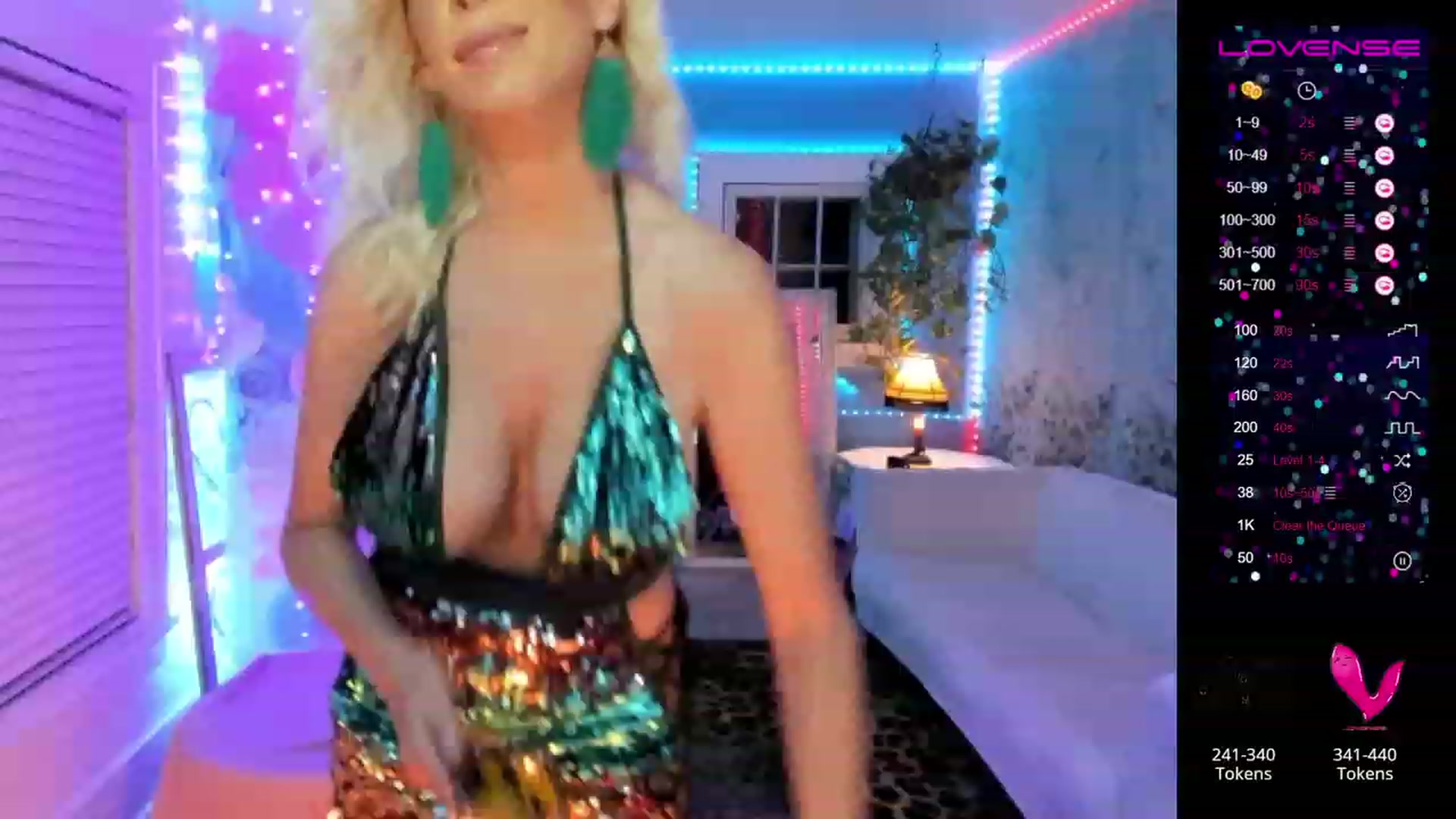 Gallery image thumbnail from SvetlanaSnow's myfreecams stream on, 05/28/2023, 07:07 image 10 of 20