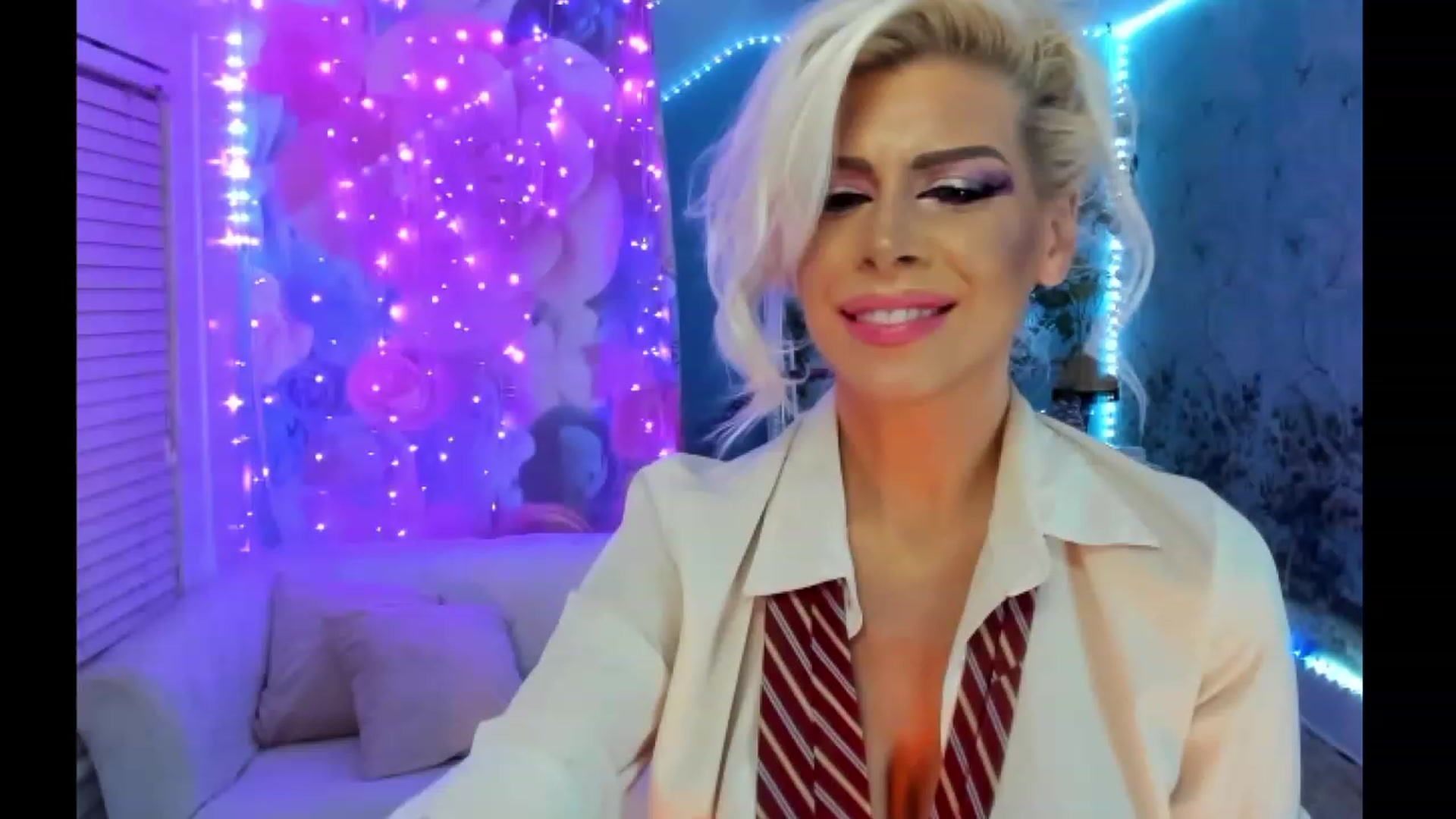 Gallery image thumbnail from SvetlanaSnow's myfreecams stream on, 07/03/2023, 07:14 image 17 of 20