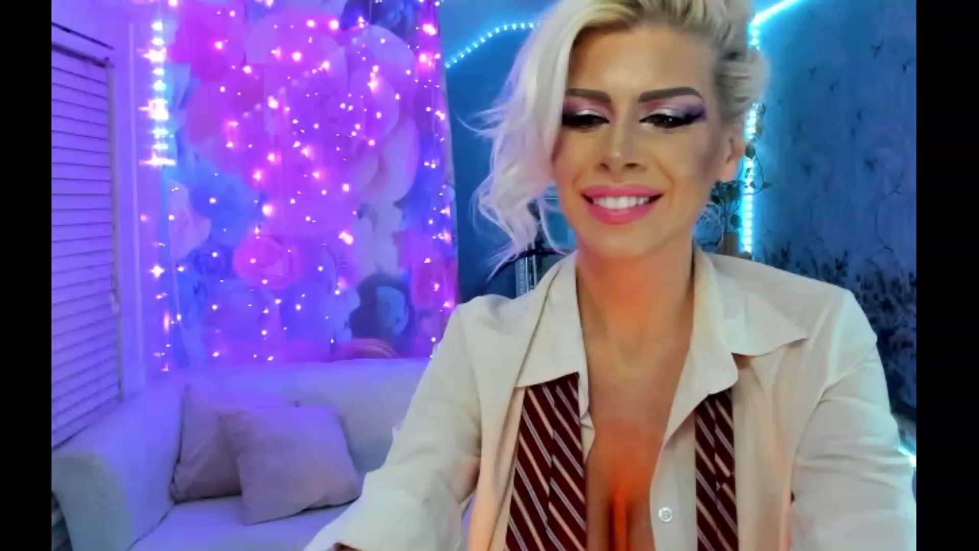 Gallery image thumbnail from SvetlanaSnow's myfreecams stream on, 07/03/2023, 07:14 image 9 of 20