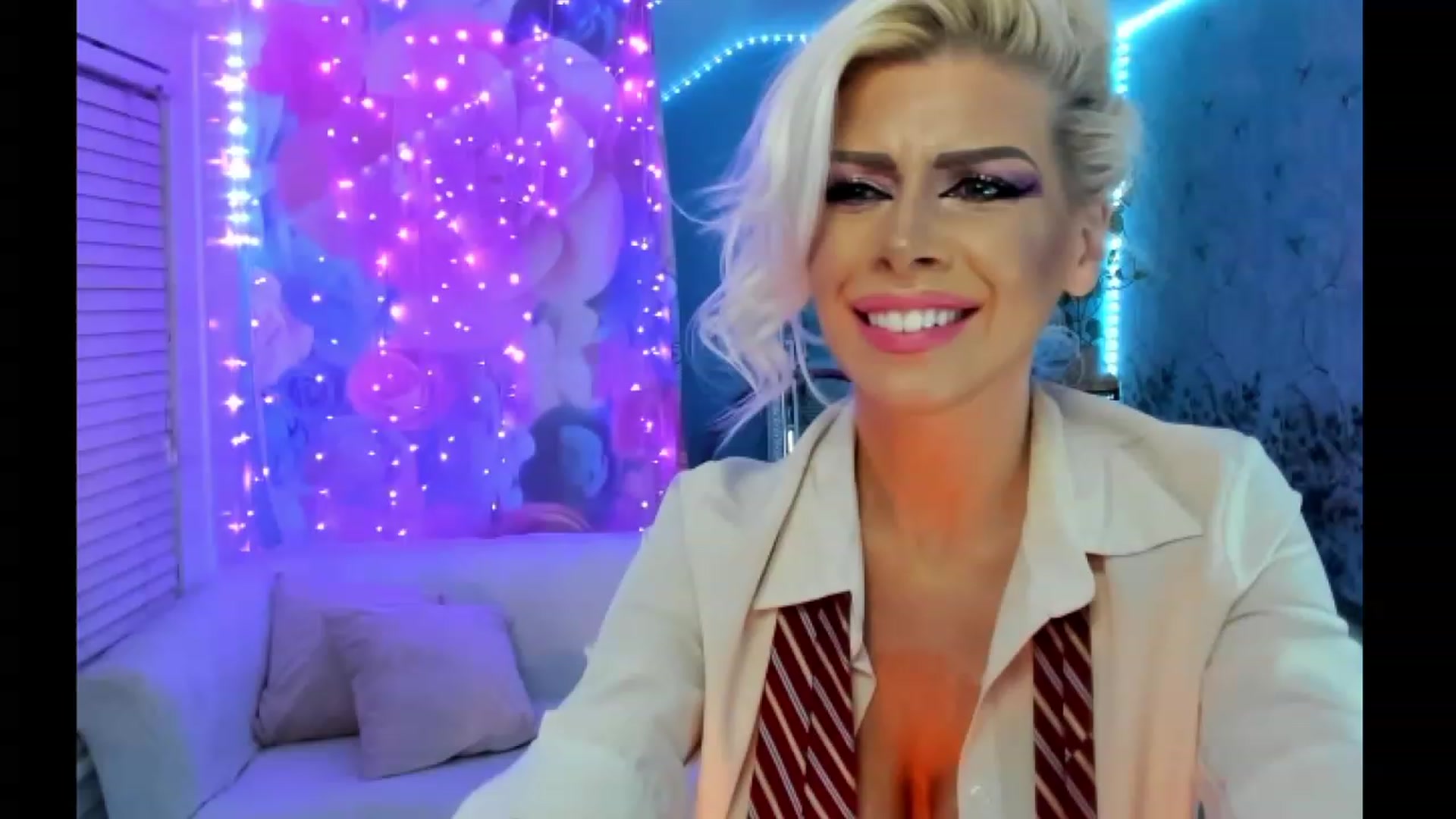 Gallery image thumbnail from SvetlanaSnow's myfreecams stream on, 07/03/2023, 07:14 image 10 of 20