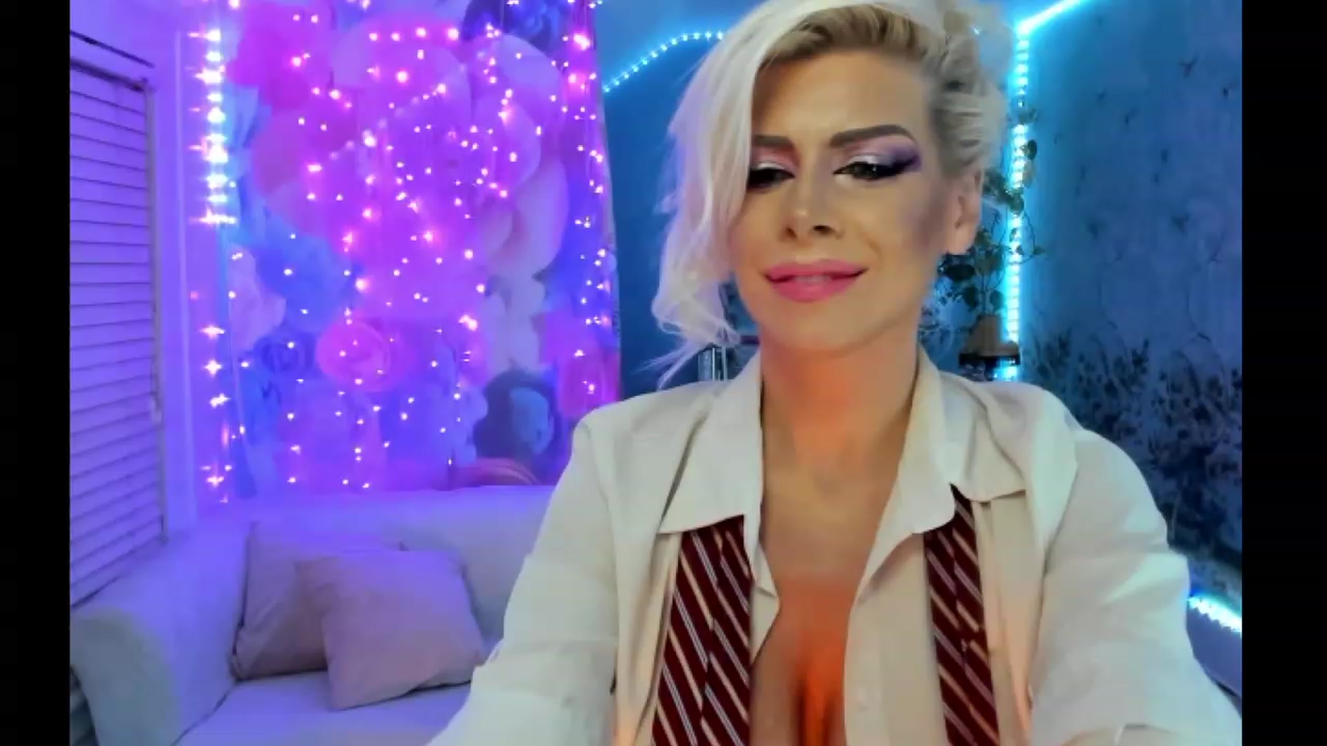 Gallery image thumbnail from SvetlanaSnow's myfreecams stream on, 07/03/2023, 07:14 image 13 of 20