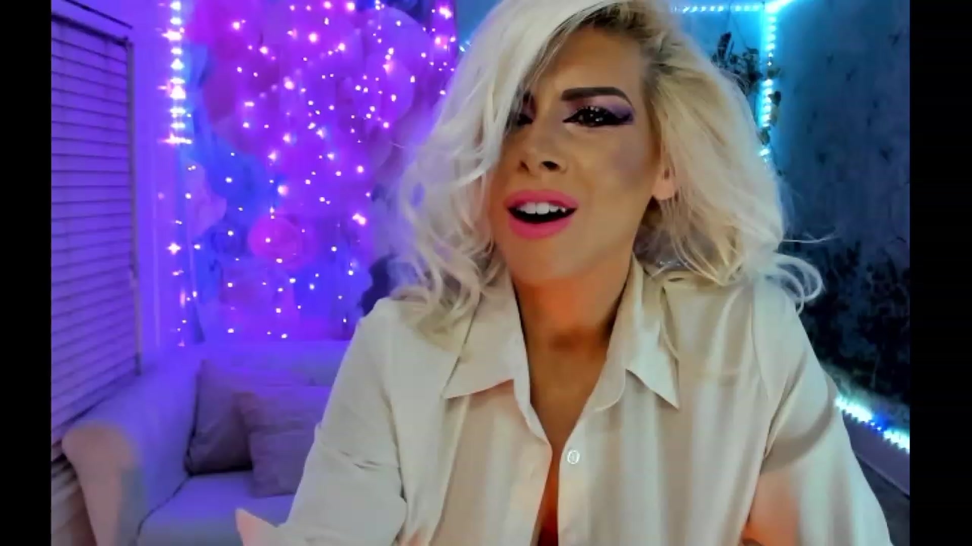 Gallery image thumbnail from SvetlanaSnow's myfreecams stream on, 07/03/2023, 08:07 image 14 of 20