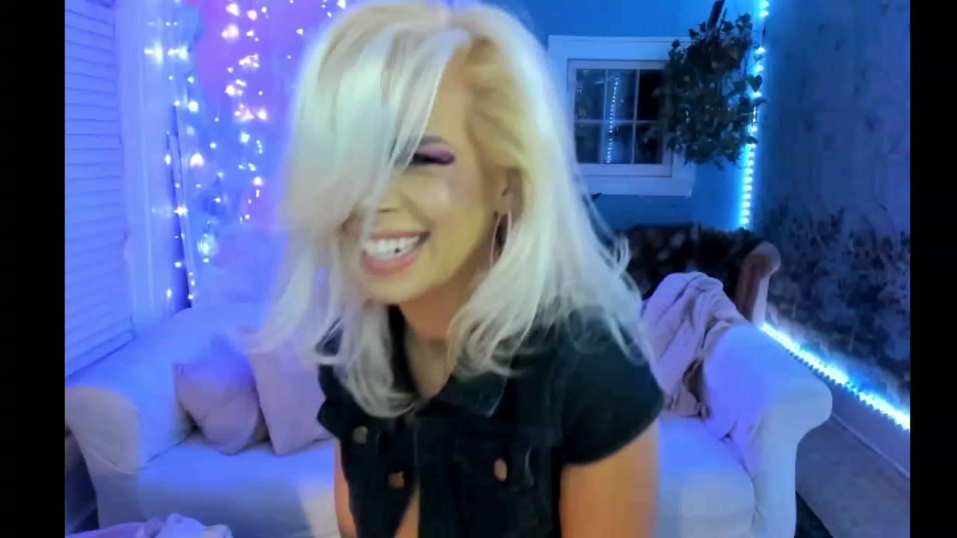 Gallery image thumbnail from SvetlanaSnow's myfreecams stream on, 09/27/2023, 06:39 image 11 of 20
