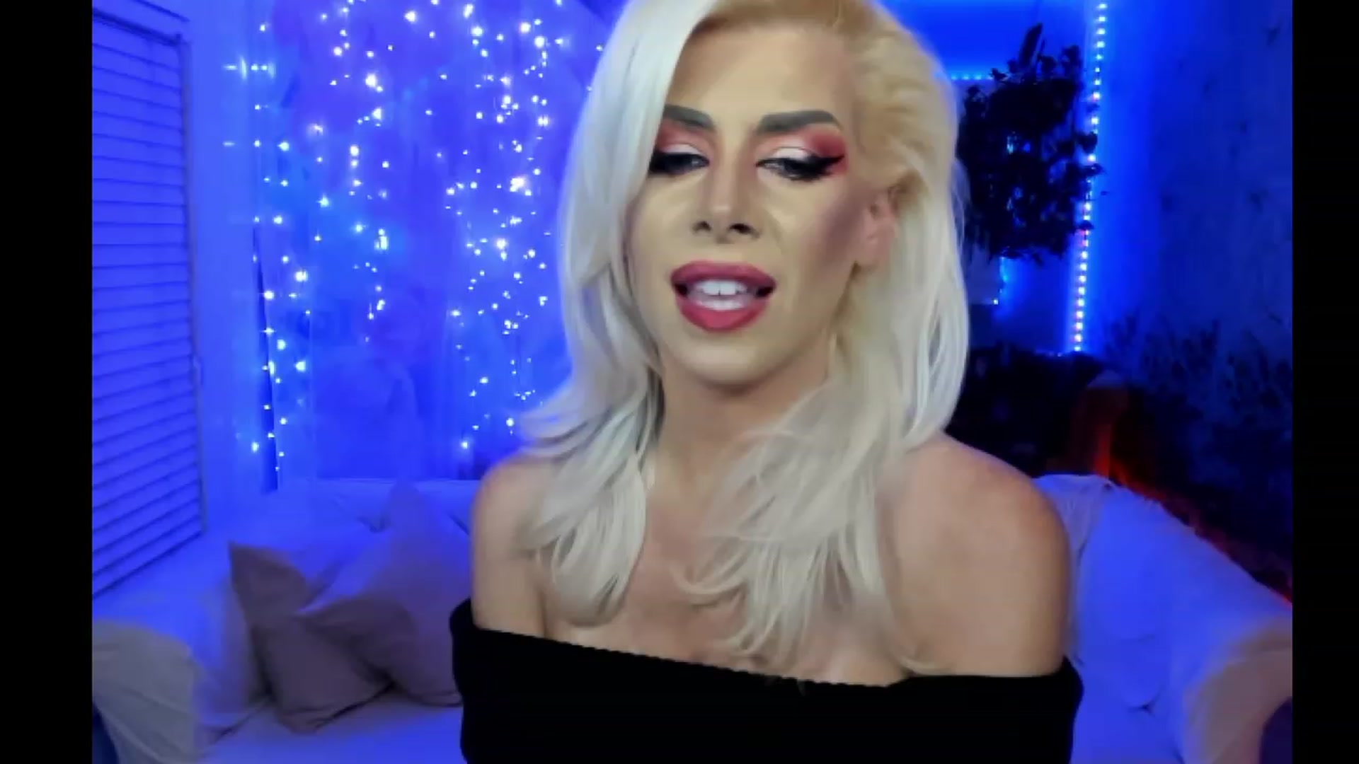 Gallery image thumbnail from SvetlanaSnow's myfreecams stream on, 09/28/2023, 07:32 image 14 of 20