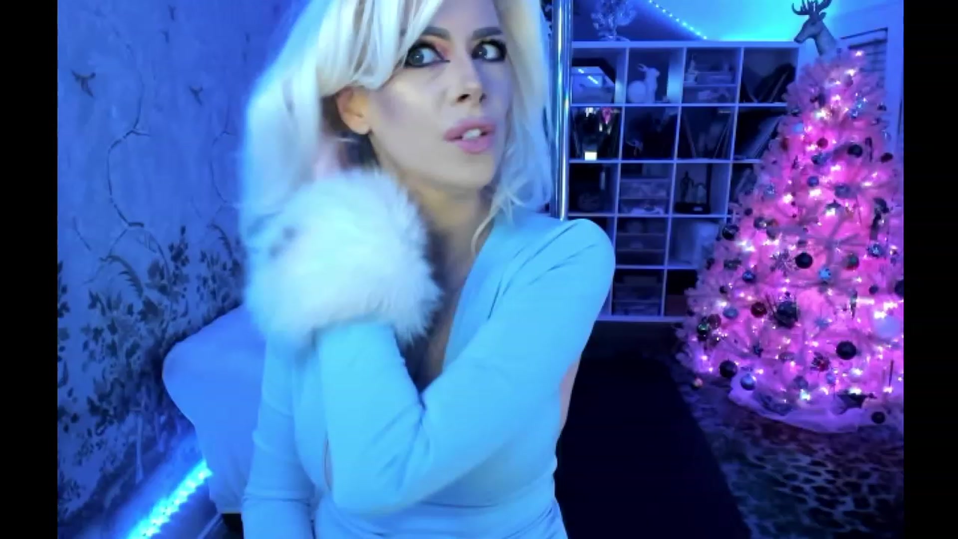 Gallery image thumbnail from SvetlanaSnow's myfreecams stream on, 12/07/2023, 07:58 image 3 of 20