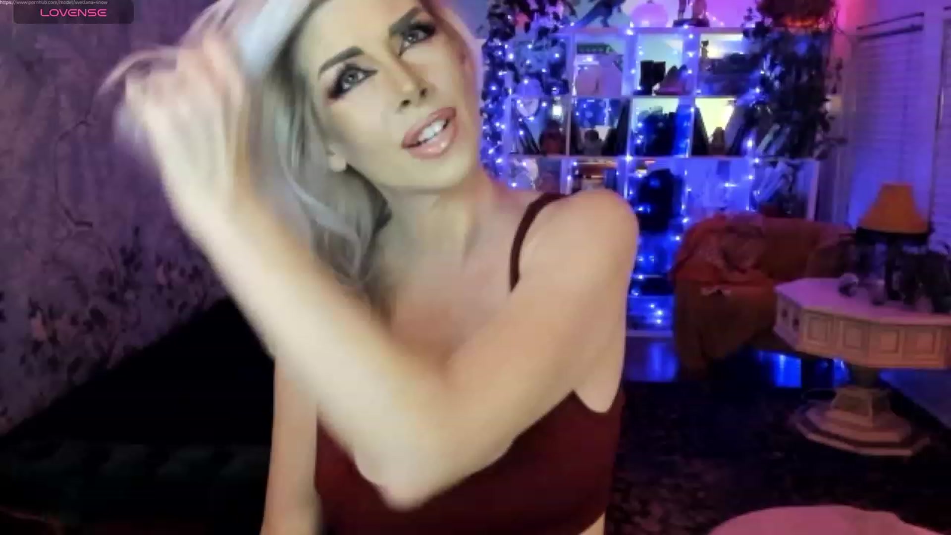 Gallery image thumbnail from SvetlanaSnow's myfreecams stream on, 02/19/2024, 08:27 image 17 of 20