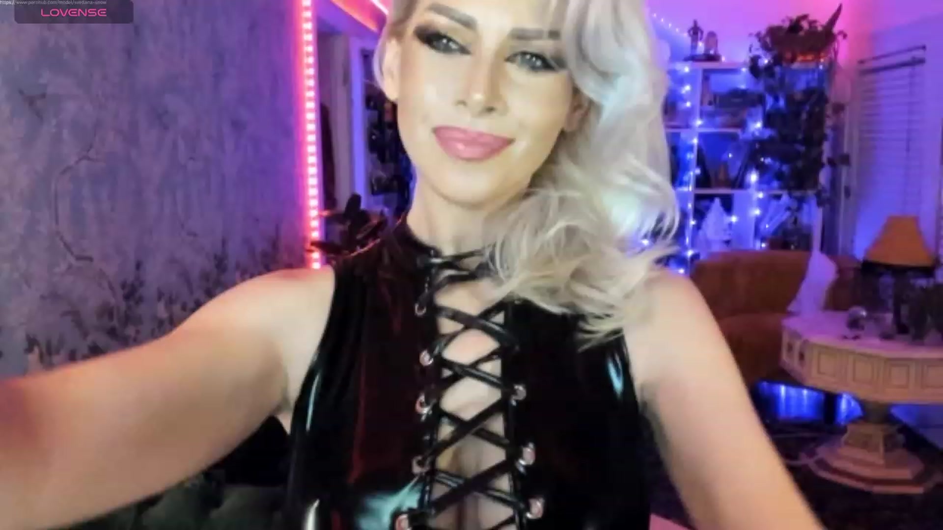 Gallery image thumbnail from SvetlanaSnow's myfreecams stream on, 03/03/2024, 08:10 image 8 of 20