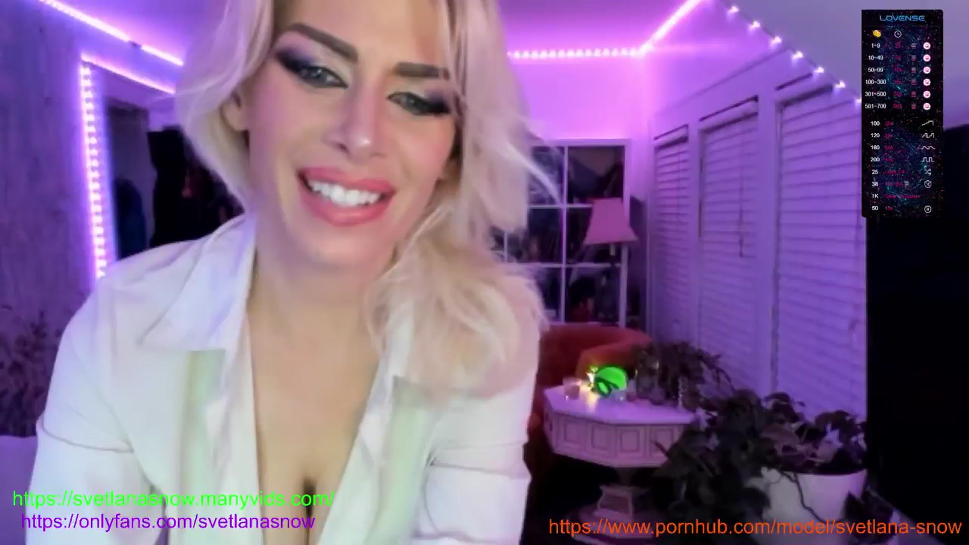Gallery image thumbnail from SvetlanaSnow's myfreecams stream on, 06/04/2024, 07:54 image 6 of 20