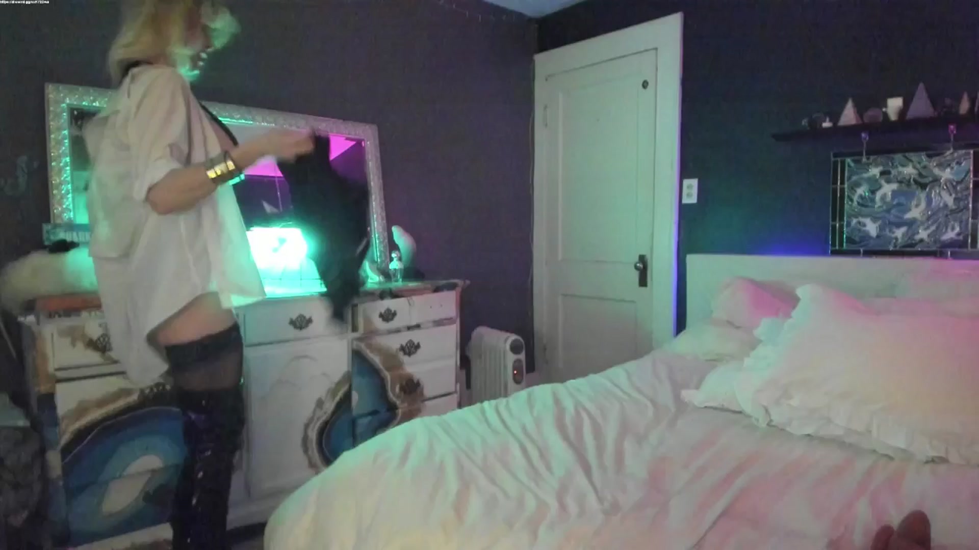 Gallery image thumbnail from SvetlanaSnow's myfreecams stream on, 04/03/2025, 07:26 image 16 of 20
