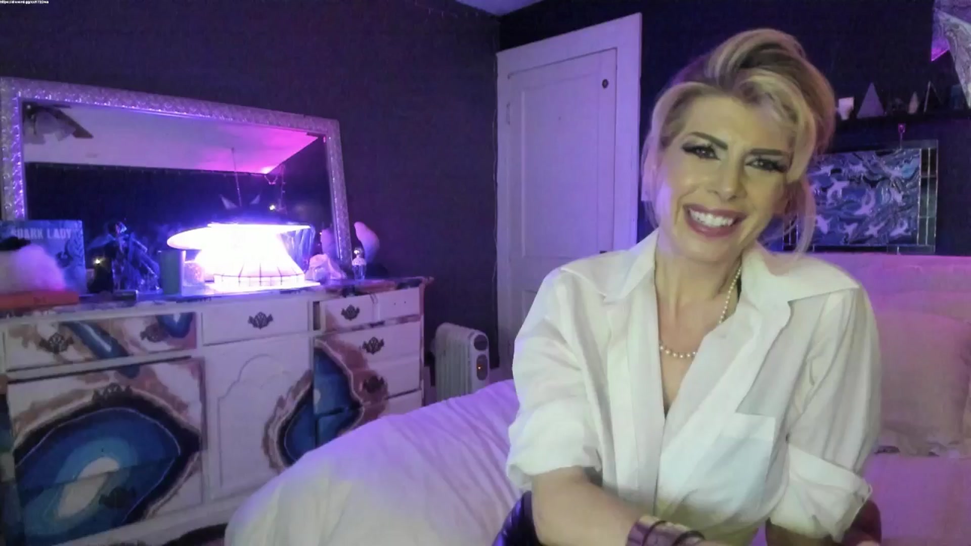 Gallery image thumbnail from SvetlanaSnow's myfreecams stream on, 04/03/2025, 07:26 image 18 of 20