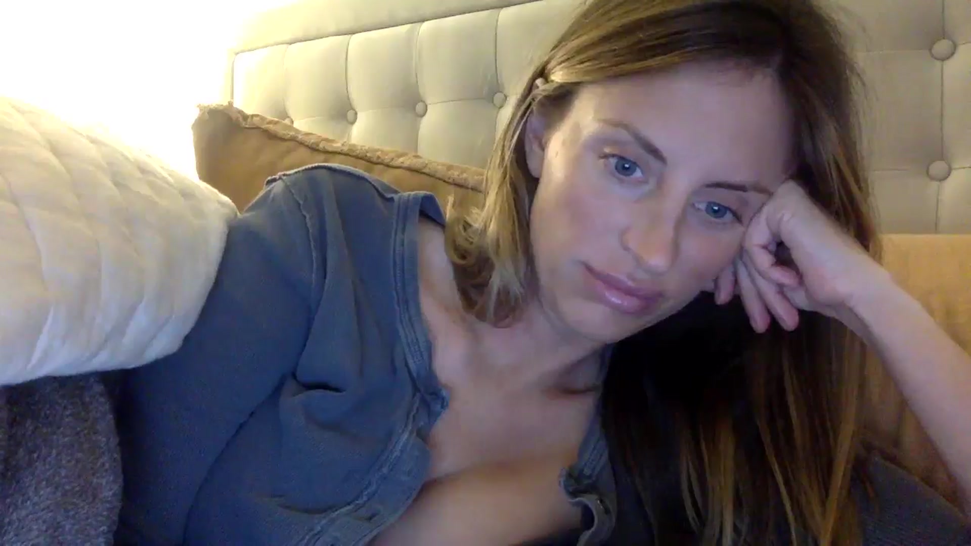 Gallery image thumbnail from Svm3_K1n6's myfreecams stream on, 02/24/2026, 01:02 image 13 of 20