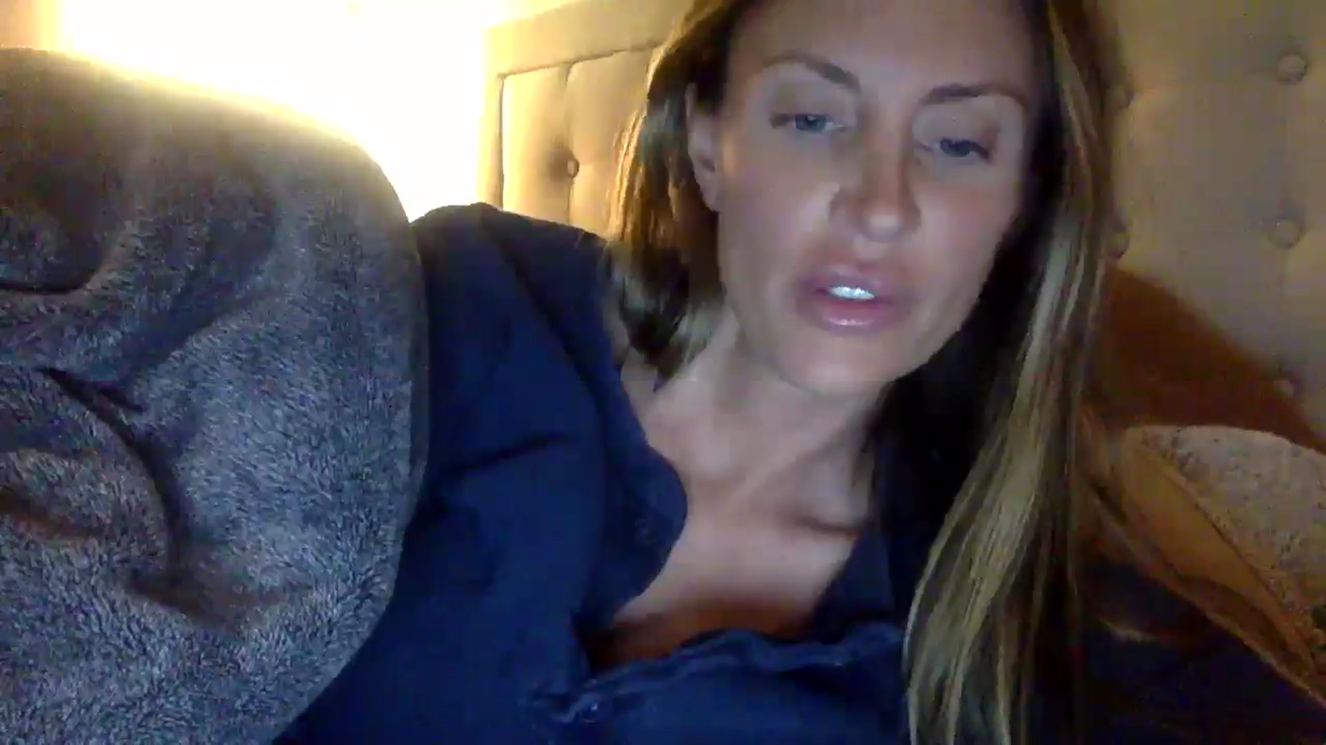 Gallery image thumbnail from Svm3_K1n6's myfreecams stream on, 03/14/2026, 22:03 image 3 of 20