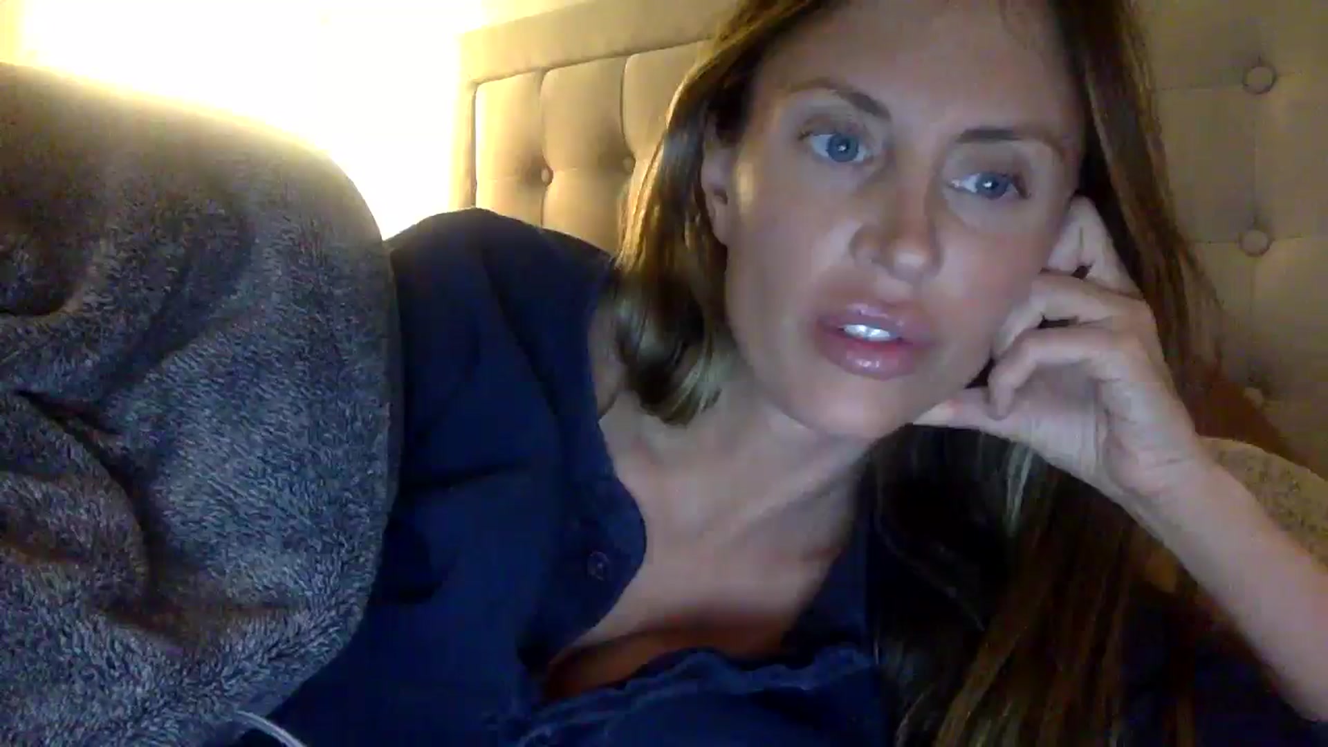 Gallery image thumbnail from Svm3_K1n6's myfreecams stream on, 03/14/2026, 22:03 image 4 of 20