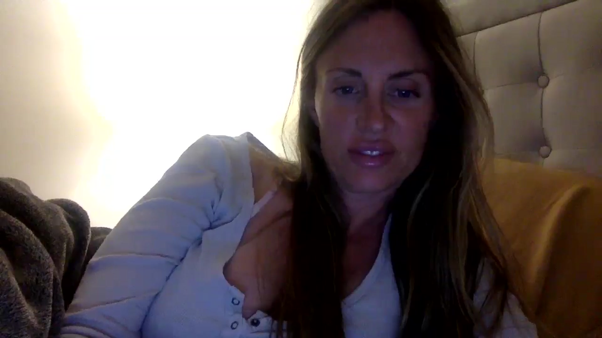 Gallery image thumbnail from Svm3_K1n6's myfreecams stream on, 03/31/2026, 03:23 image 9 of 20