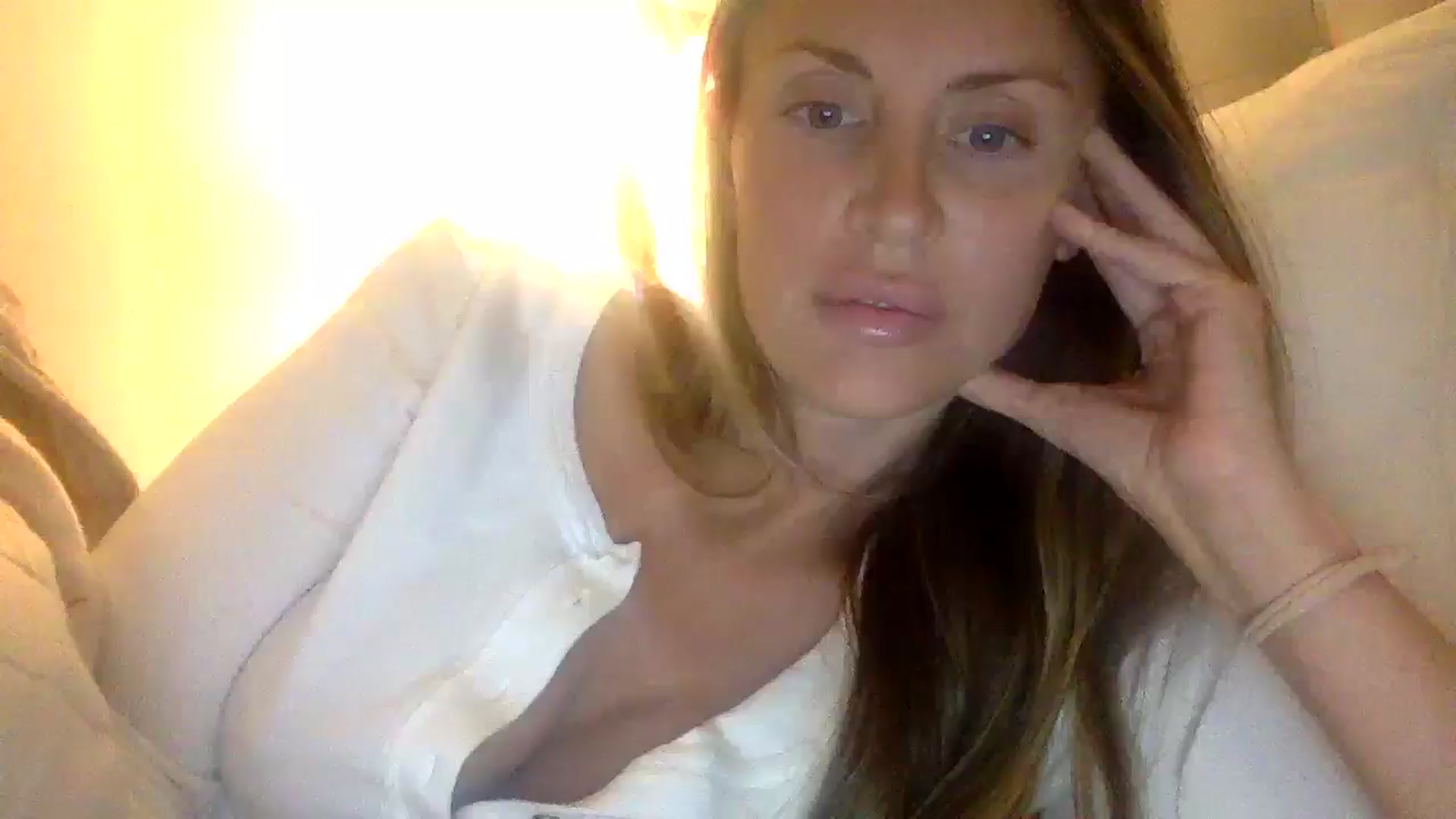 Gallery image thumbnail from Svm3_K1n6's myfreecams stream on, 05/01/2026, 03:07 image 8 of 20