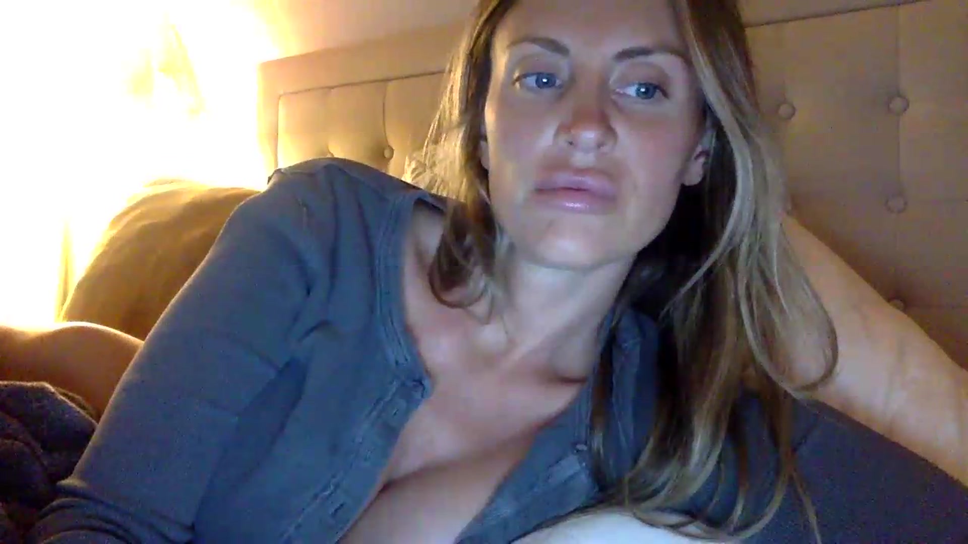 Gallery image thumbnail from Svm3_K1n6's myfreecams stream on, 06/20/2026, 24:10 image 16 of 20