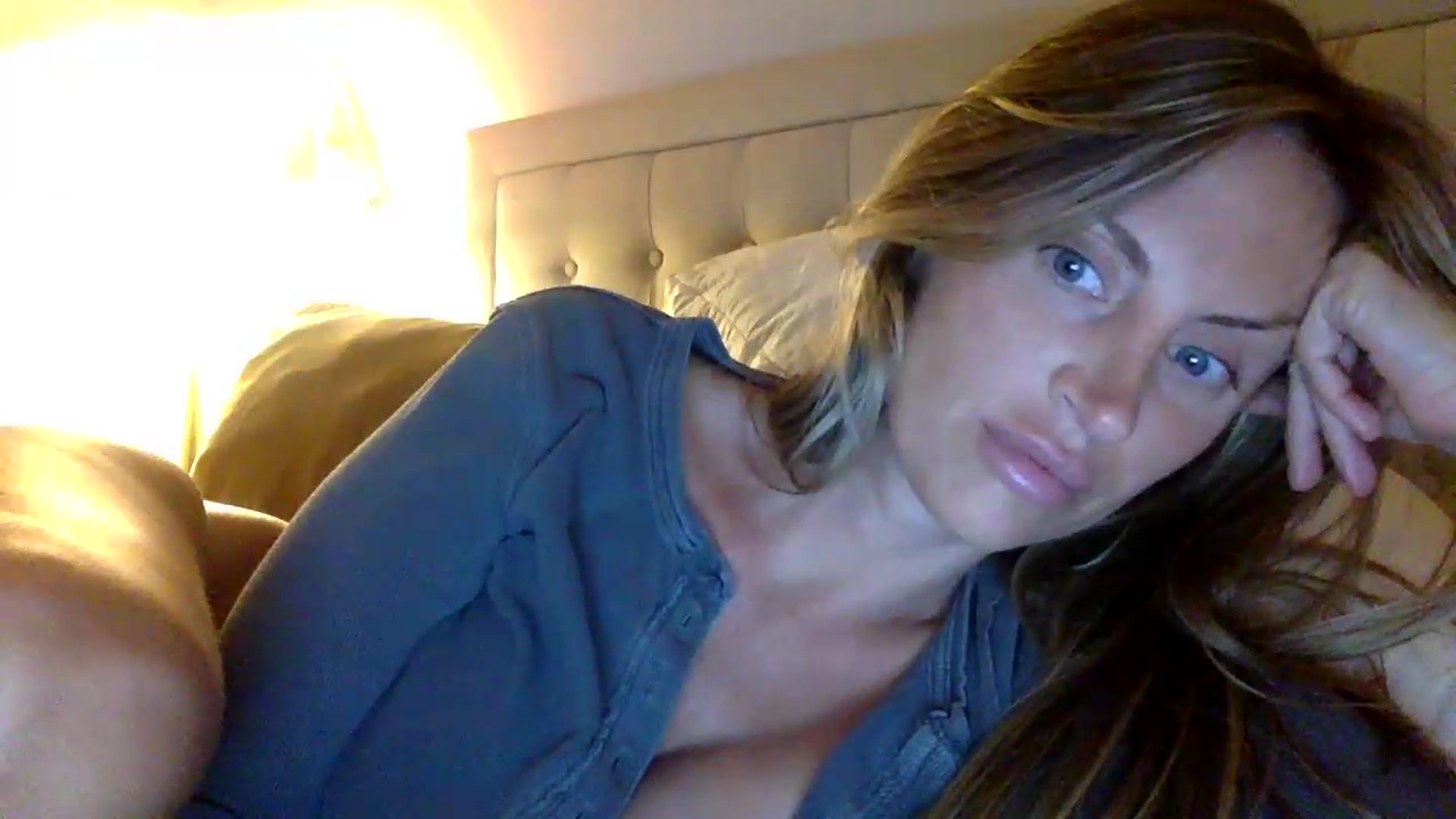 Gallery image thumbnail from Svm3_K1n6's myfreecams stream on, 06/20/2026, 24:10 image 20 of 20