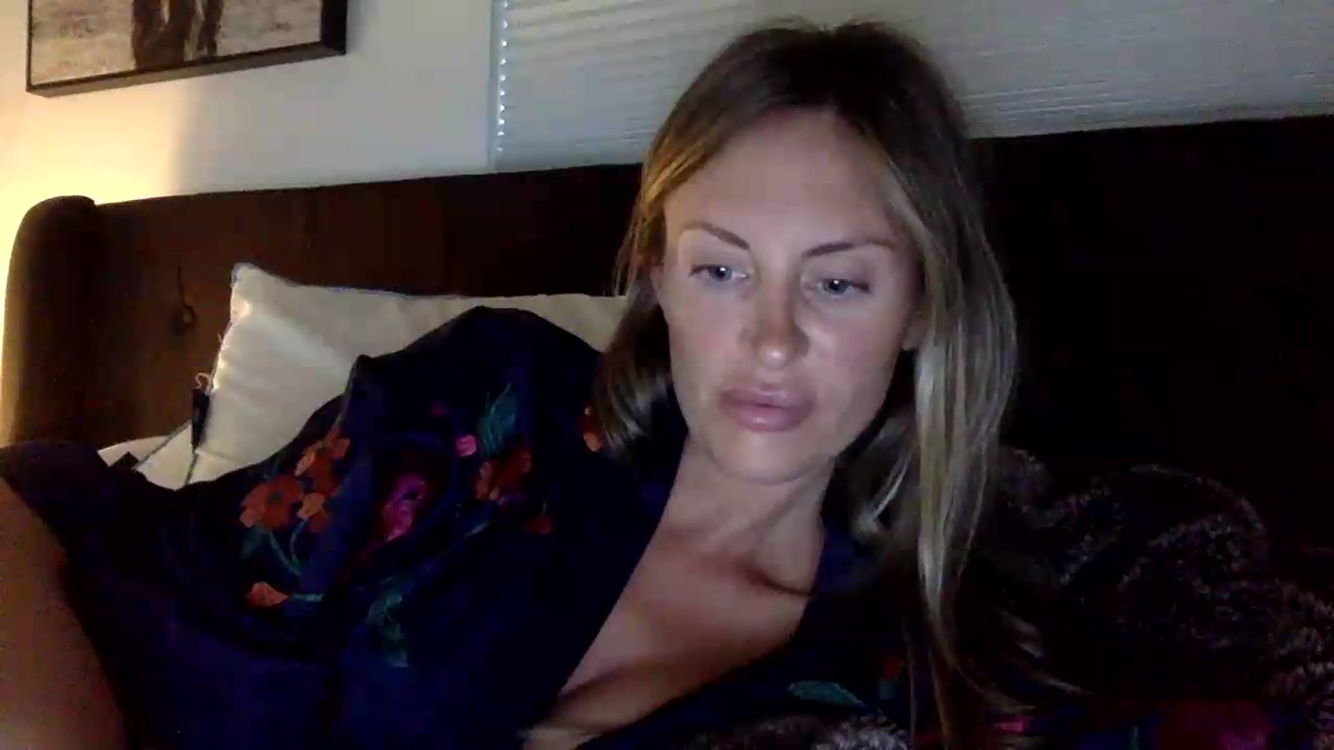 Gallery image thumbnail from Svm3_K1n6's myfreecams stream on, 07/04/2026, 02:38 image 9 of 20