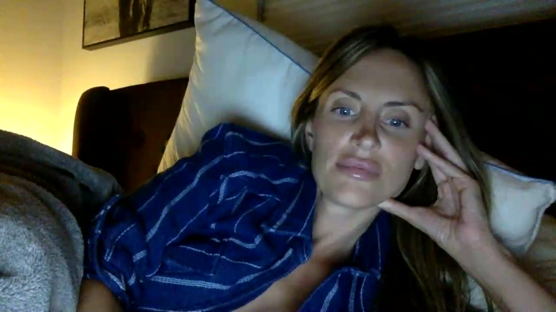 Gallery image thumbnail from Svm3_K1n6's myfreecams stream on, 07/10/2026, 04:09 image 2 of 20