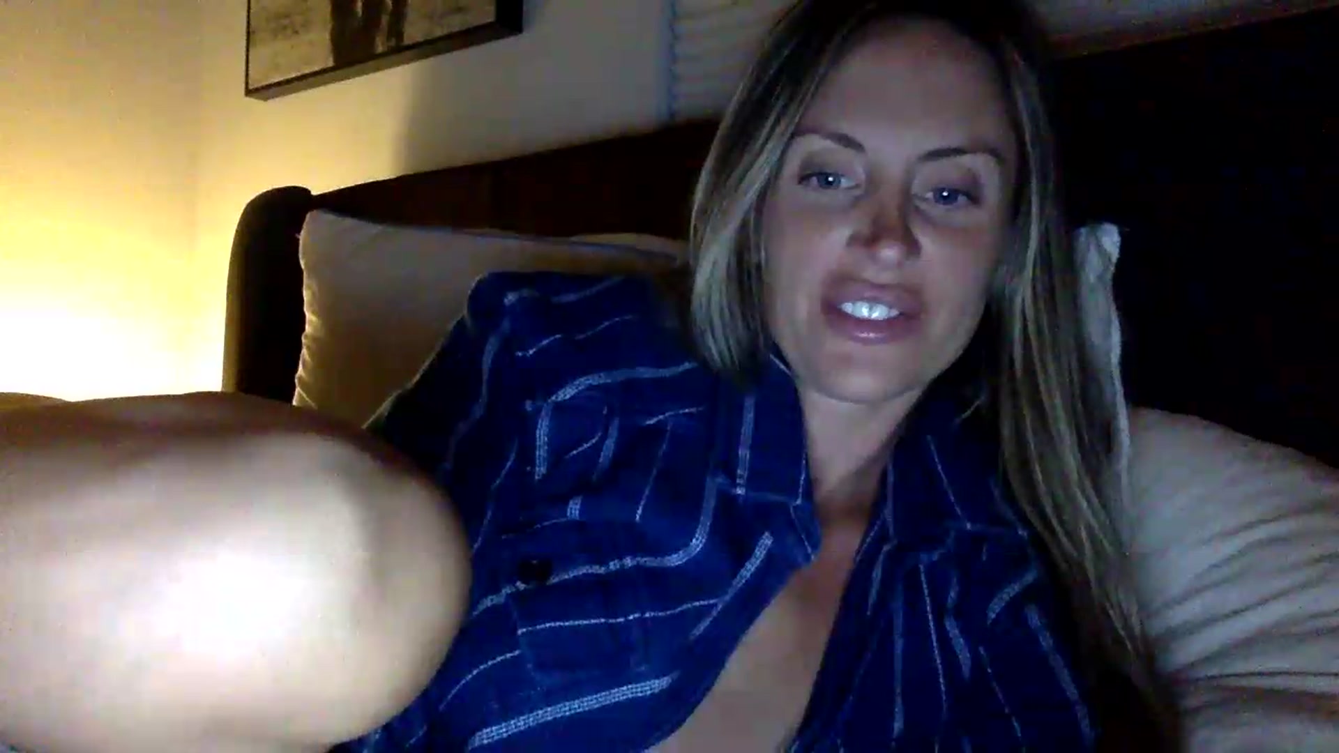 Gallery image thumbnail from Svm3_K1n6's myfreecams stream on, 07/10/2026, 04:09 image 18 of 20