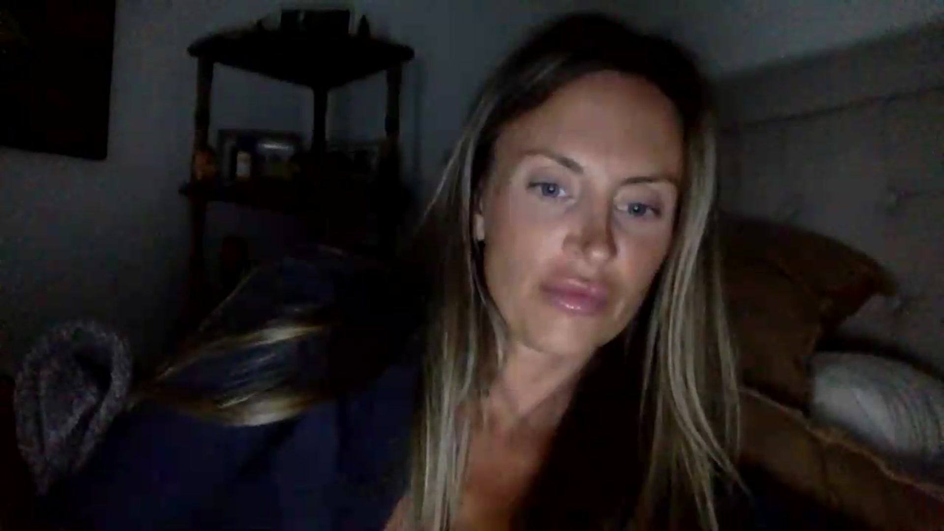 Gallery image thumbnail from Svm3_K1n6's myfreecams stream on, 08/08/2026, 02:27 image 15 of 20