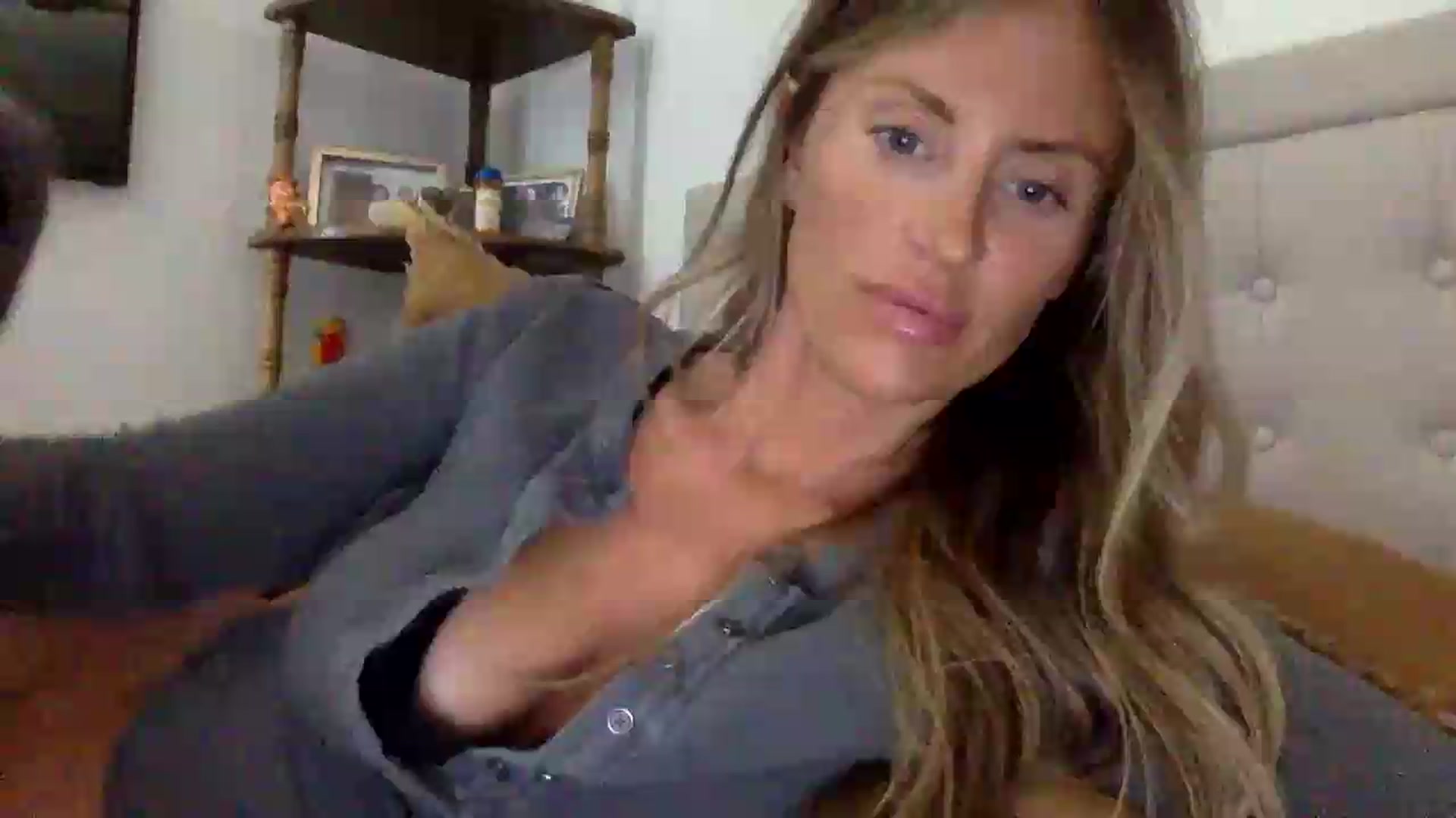 Gallery image thumbnail from Svm3_K1n6's myfreecams stream on, 08/16/2026, 18:41 image 1 of 20